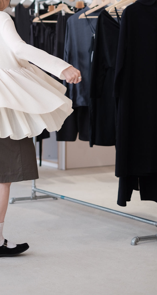 【店員picks♡】 即使夏天穿全黑都不會有悶熱感覺? by Tinnie