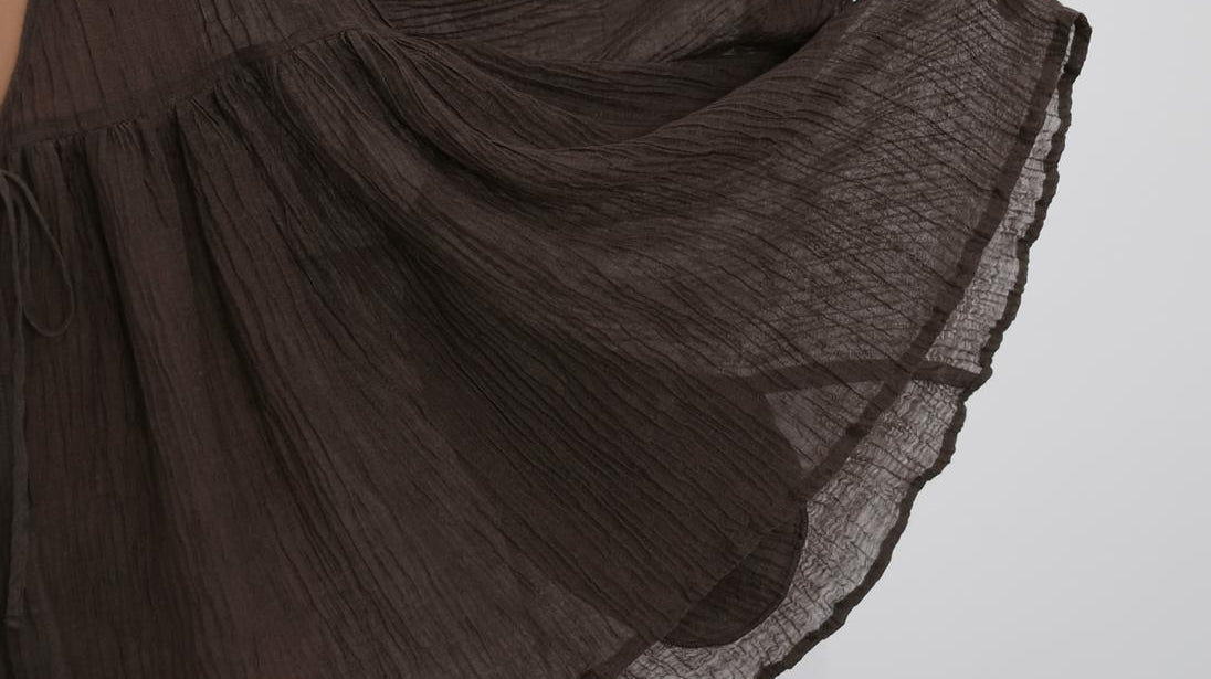 放慢腳步, 用心感受. Styled by Celia