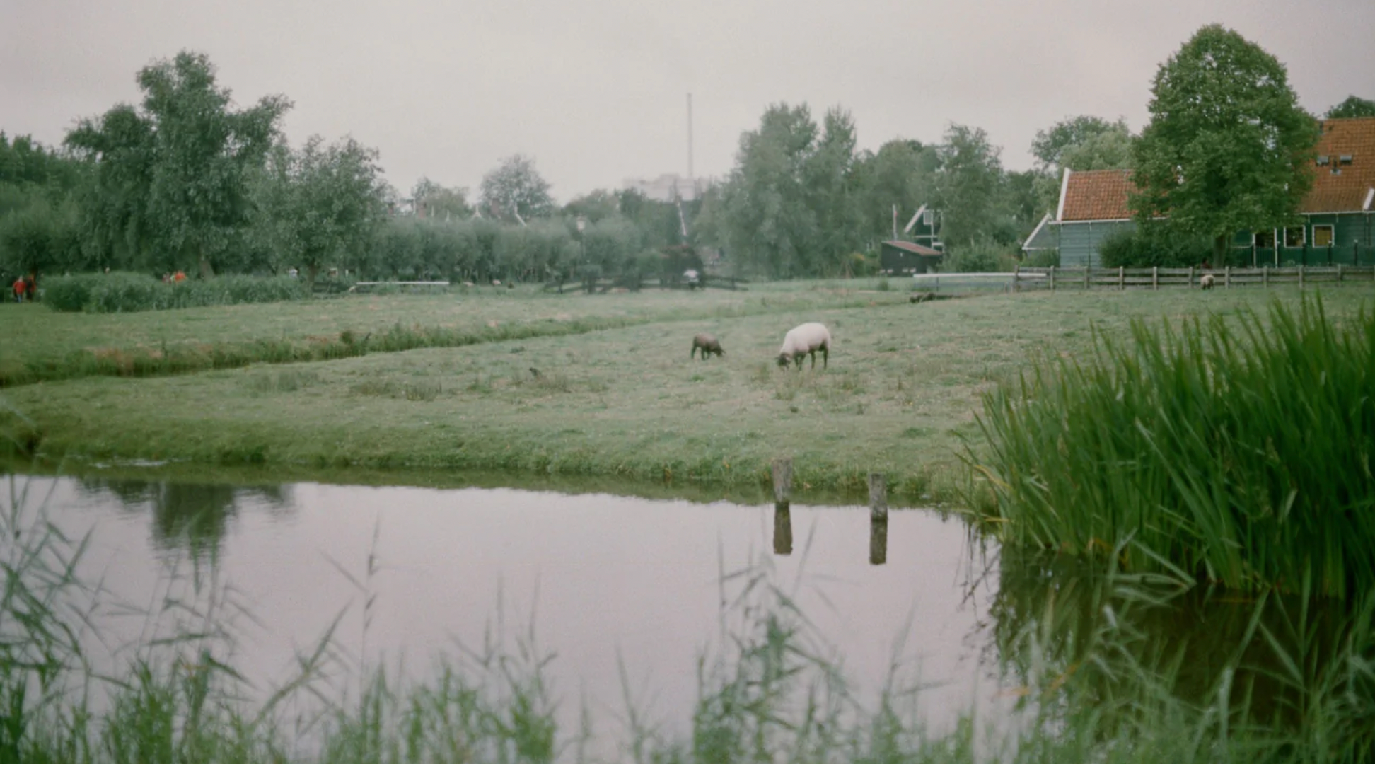 PAGE 02 | 屬於30MENU的烏托幫