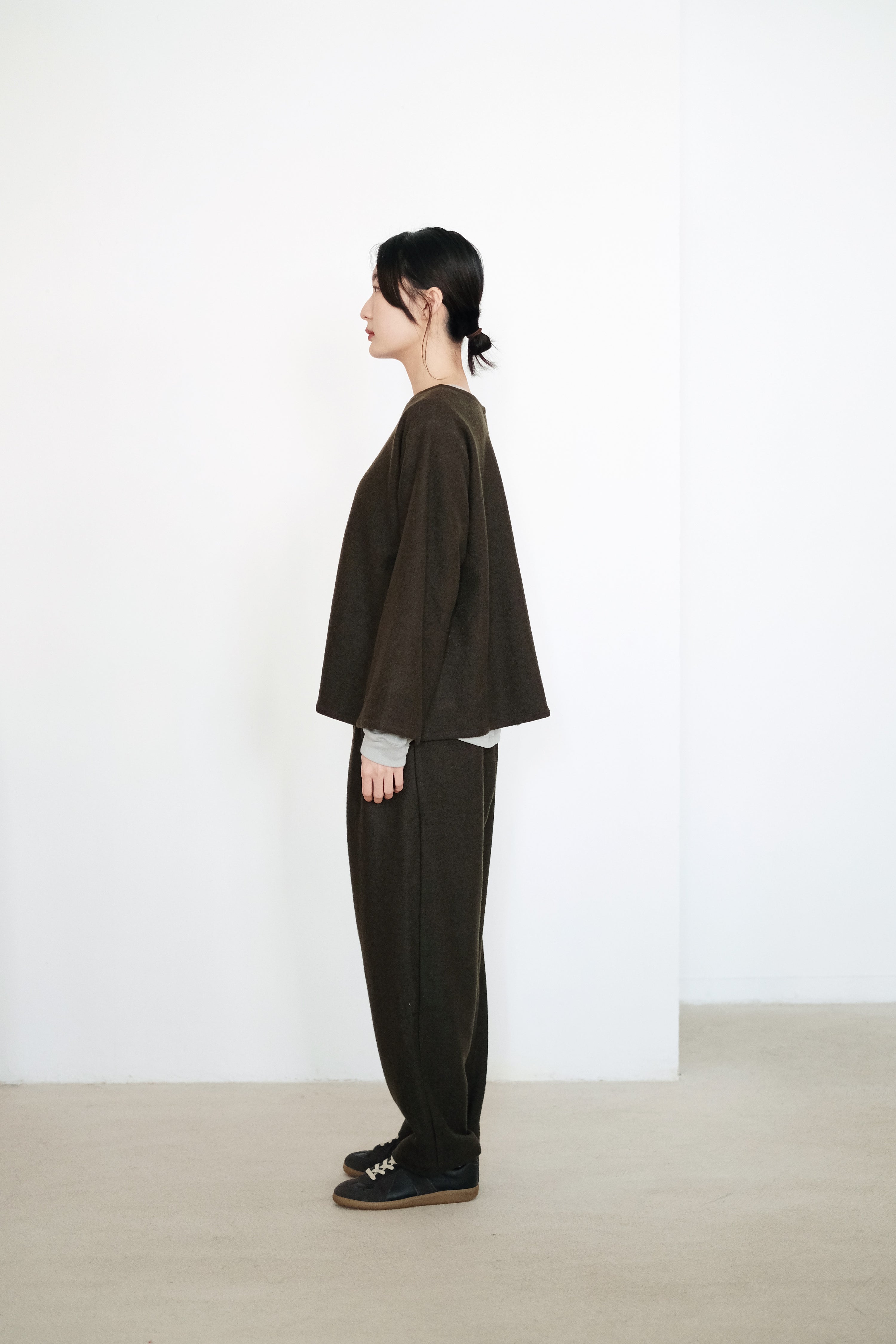 SHIORI PANT (OLIVE)