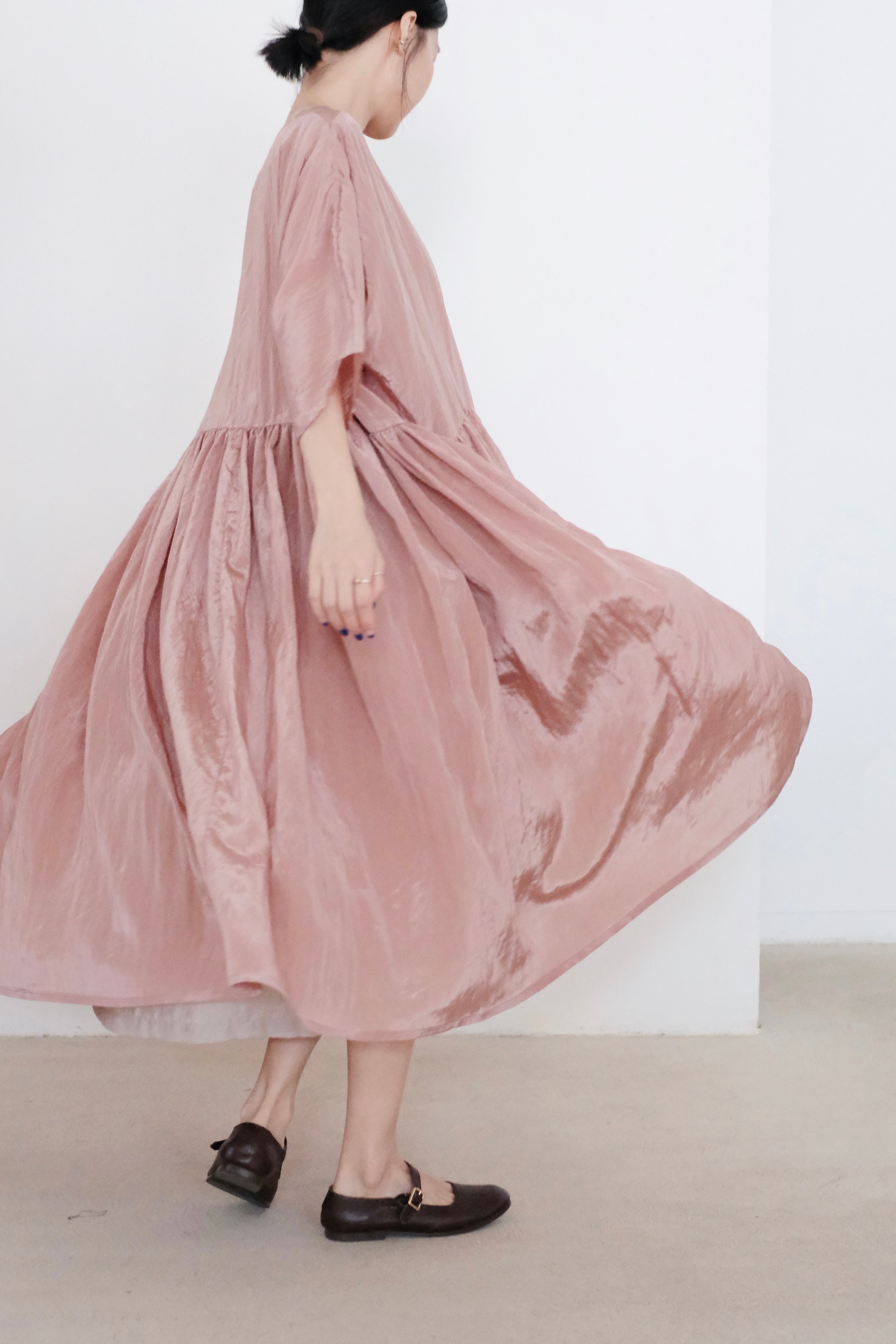 AMARA DRESS (DIRTY PINK)