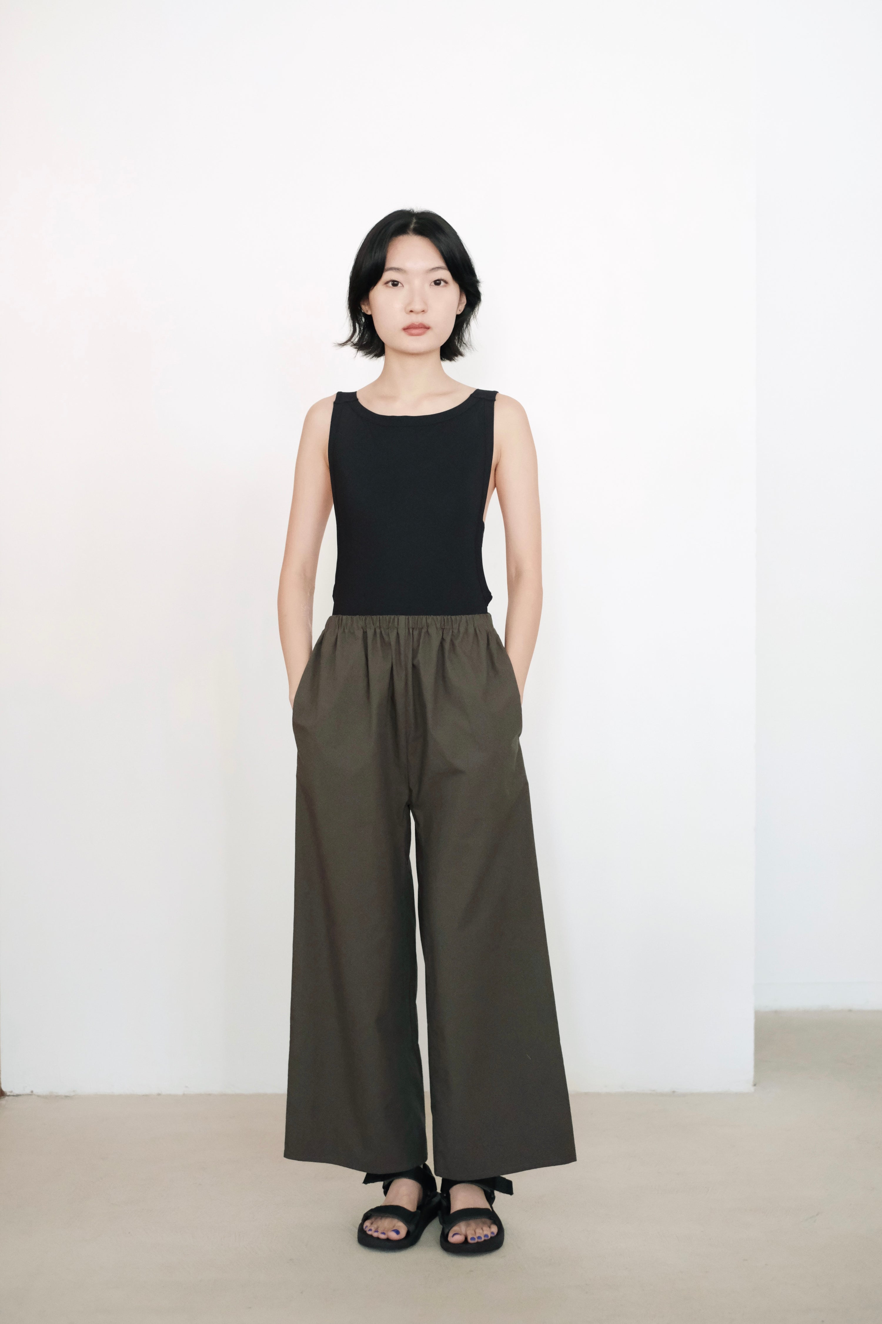 ANYA PANTS (OLIVE)