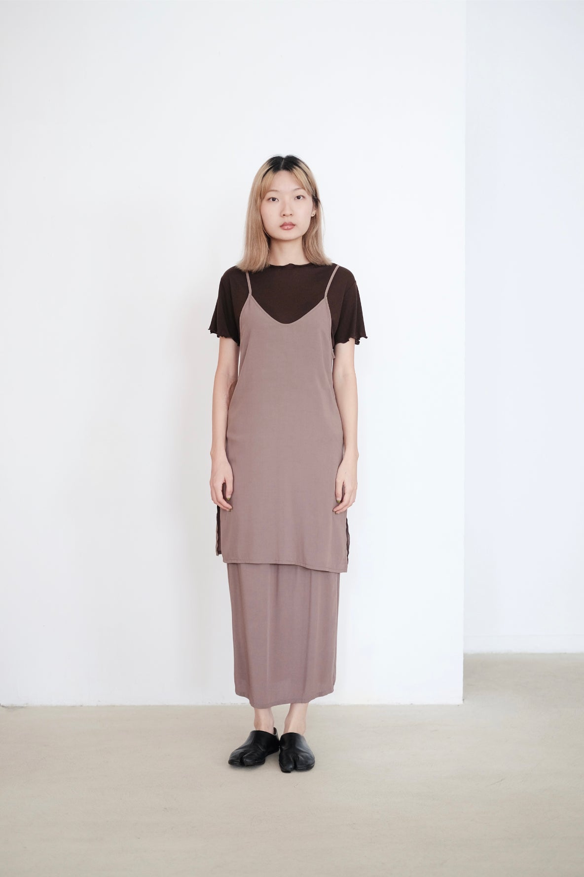 ARRA DRESS (KHAKI) | 卡其色吊帶裙