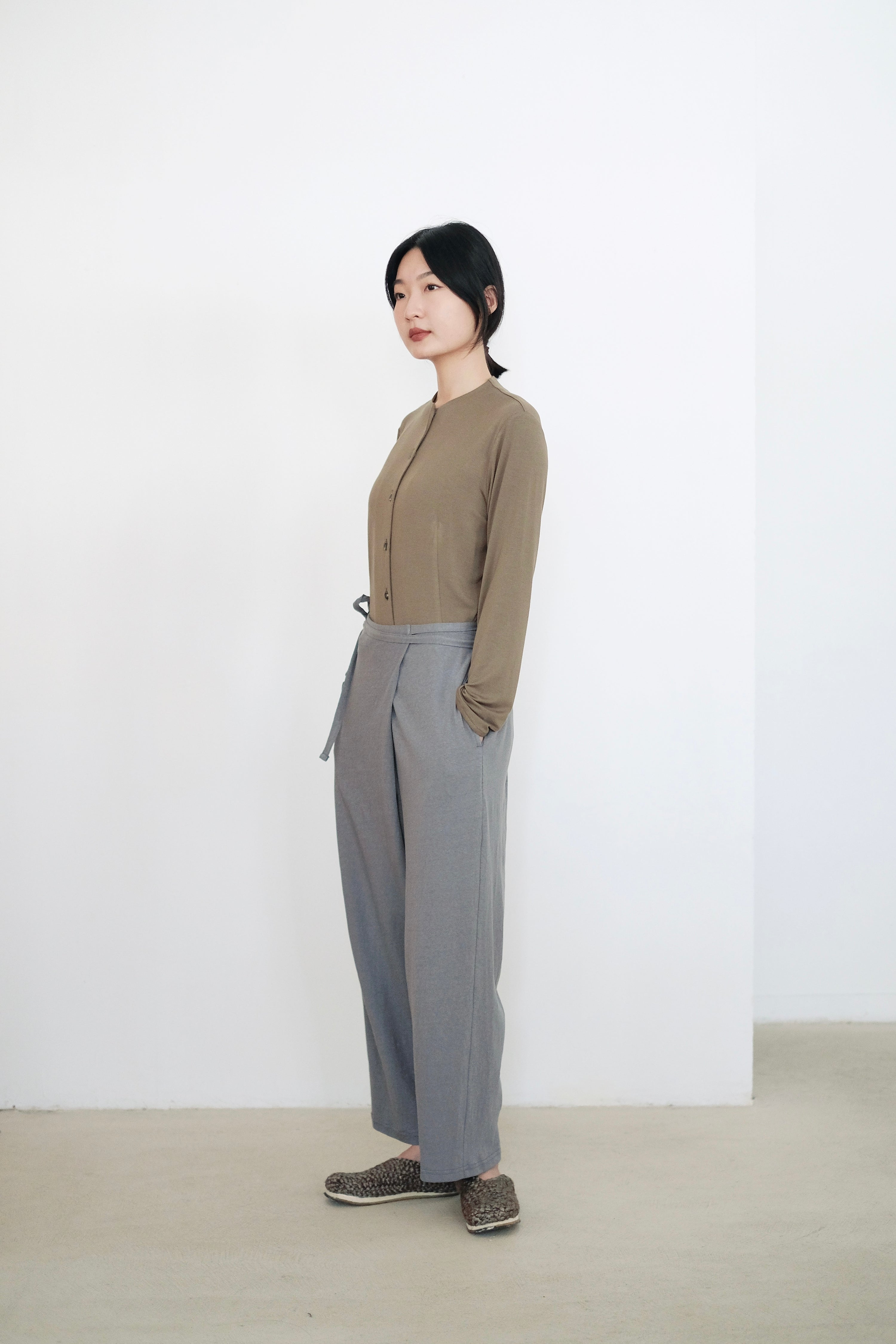 LILI PANT (GREY)