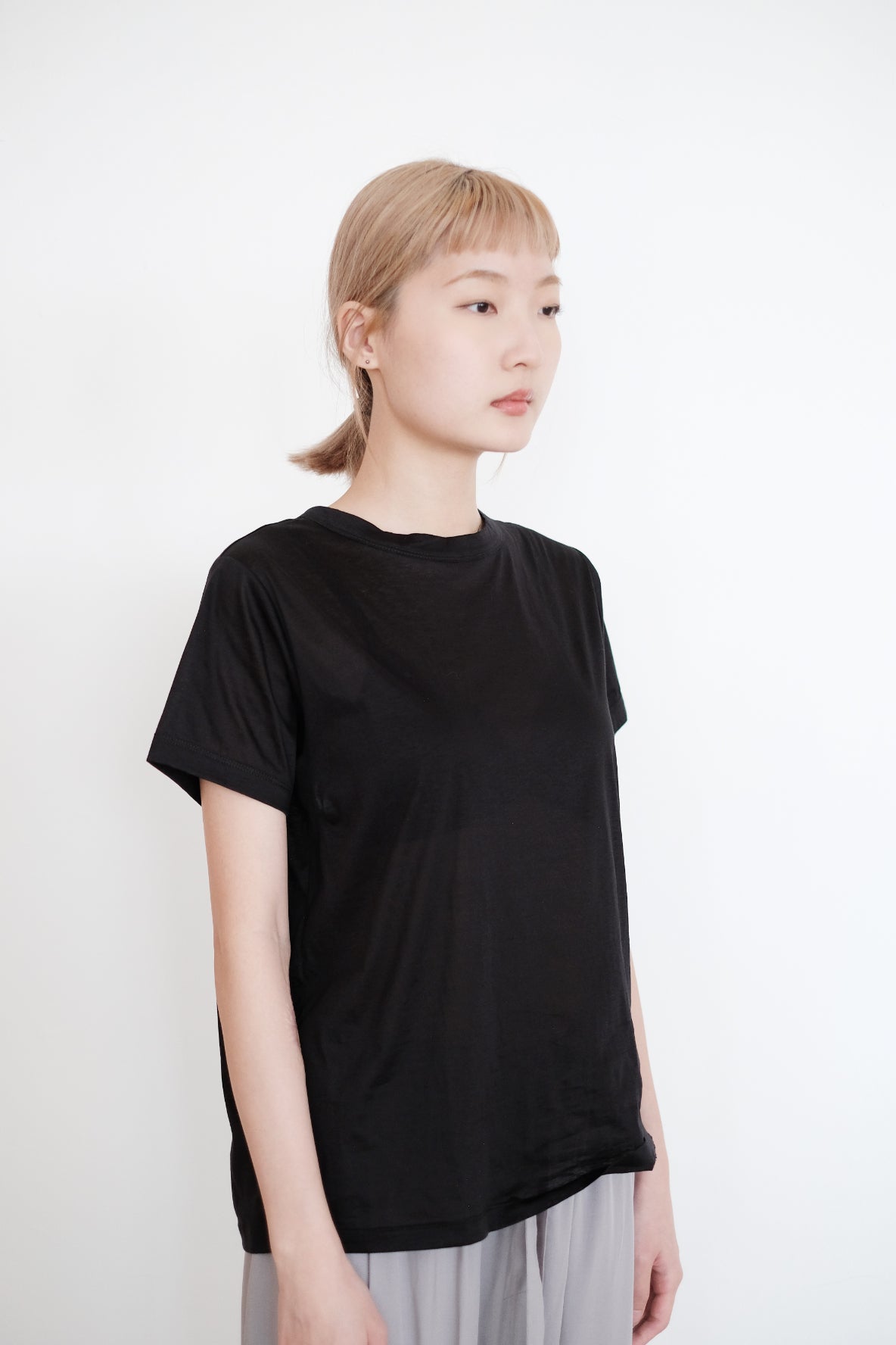 RITA T-SHIRT (BLACK) | 黑色全棉短袖T恤