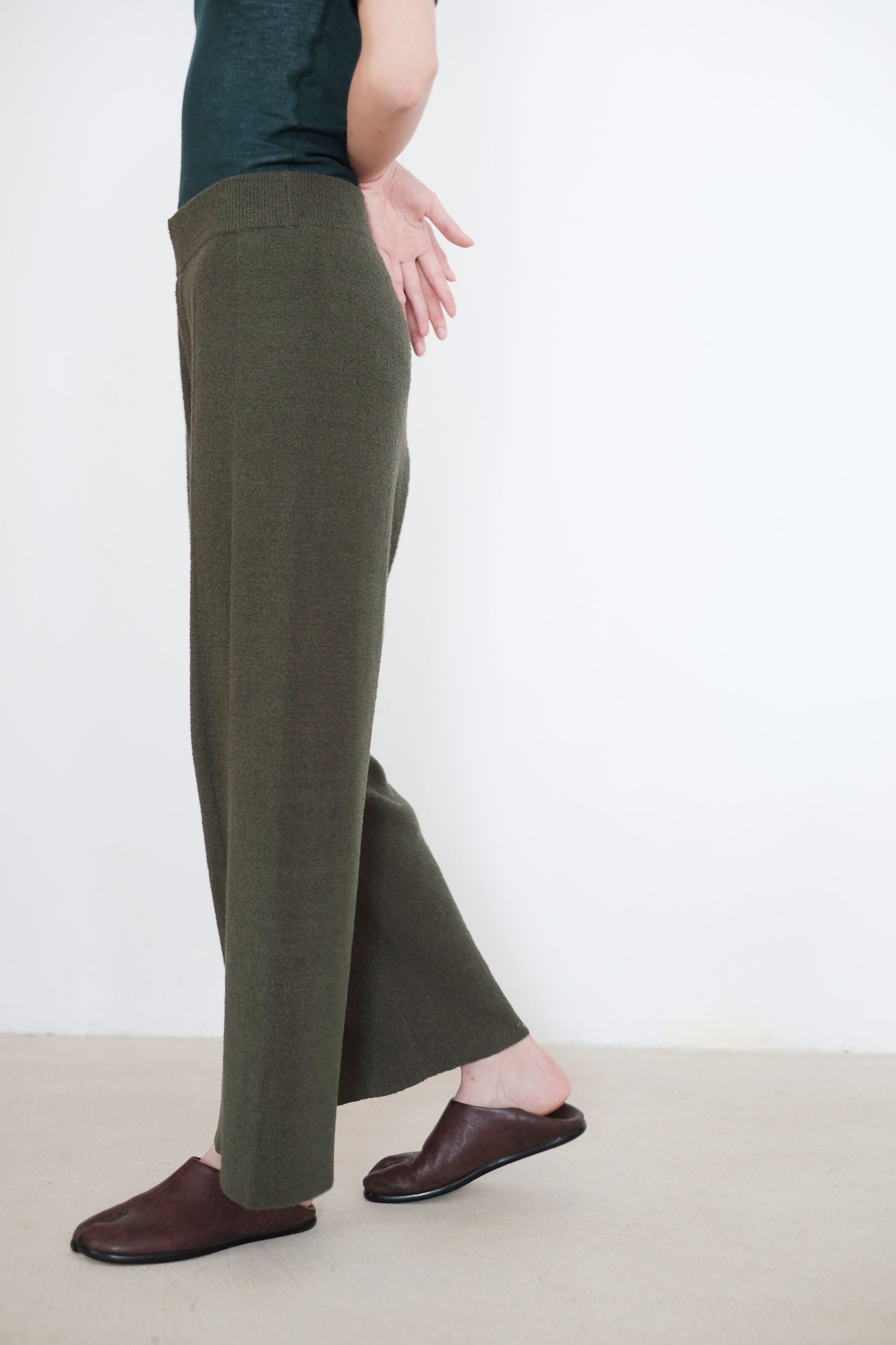 FLURINA KNIT PANTS (OLIVE)