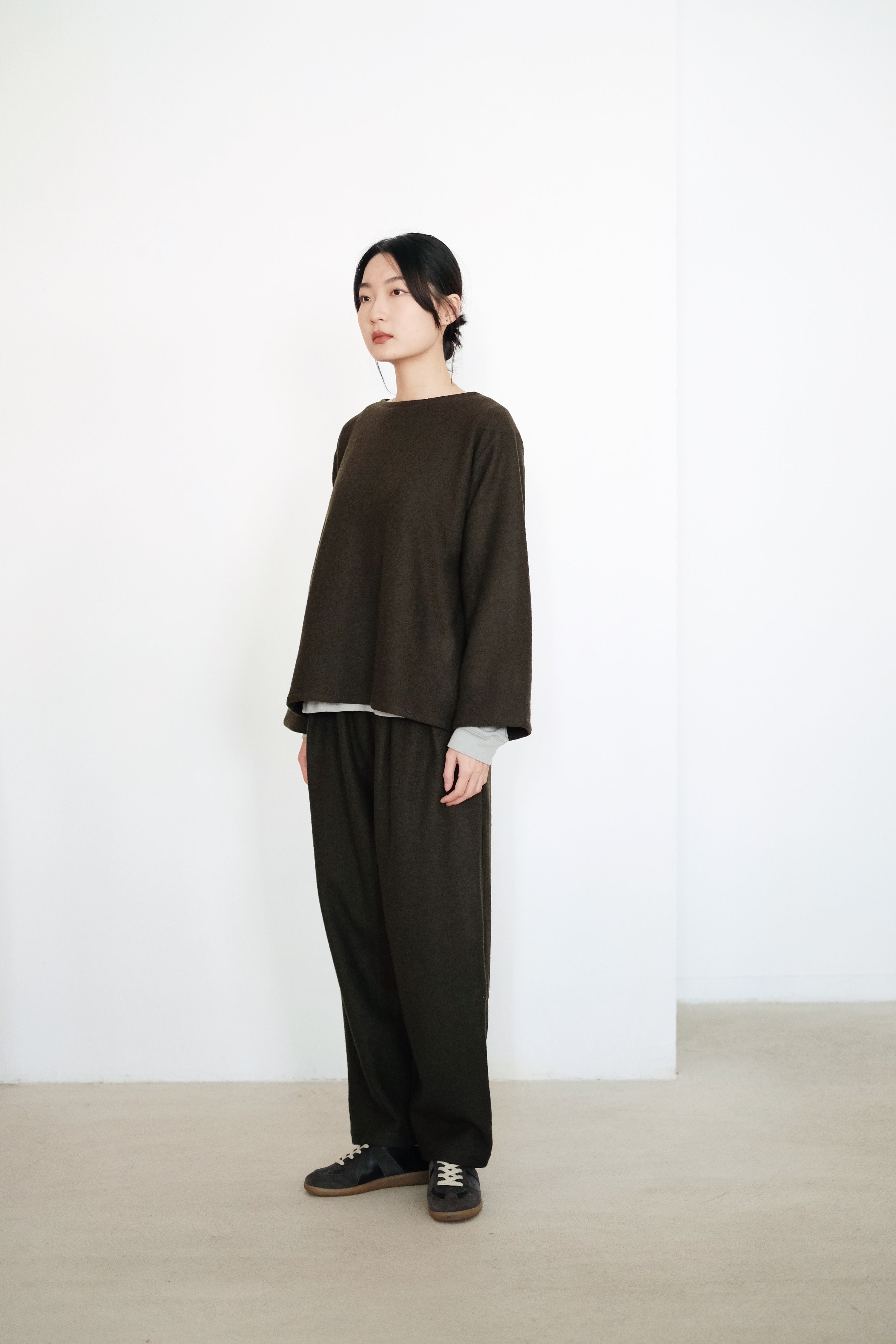 SHIORI PANT (OLIVE)