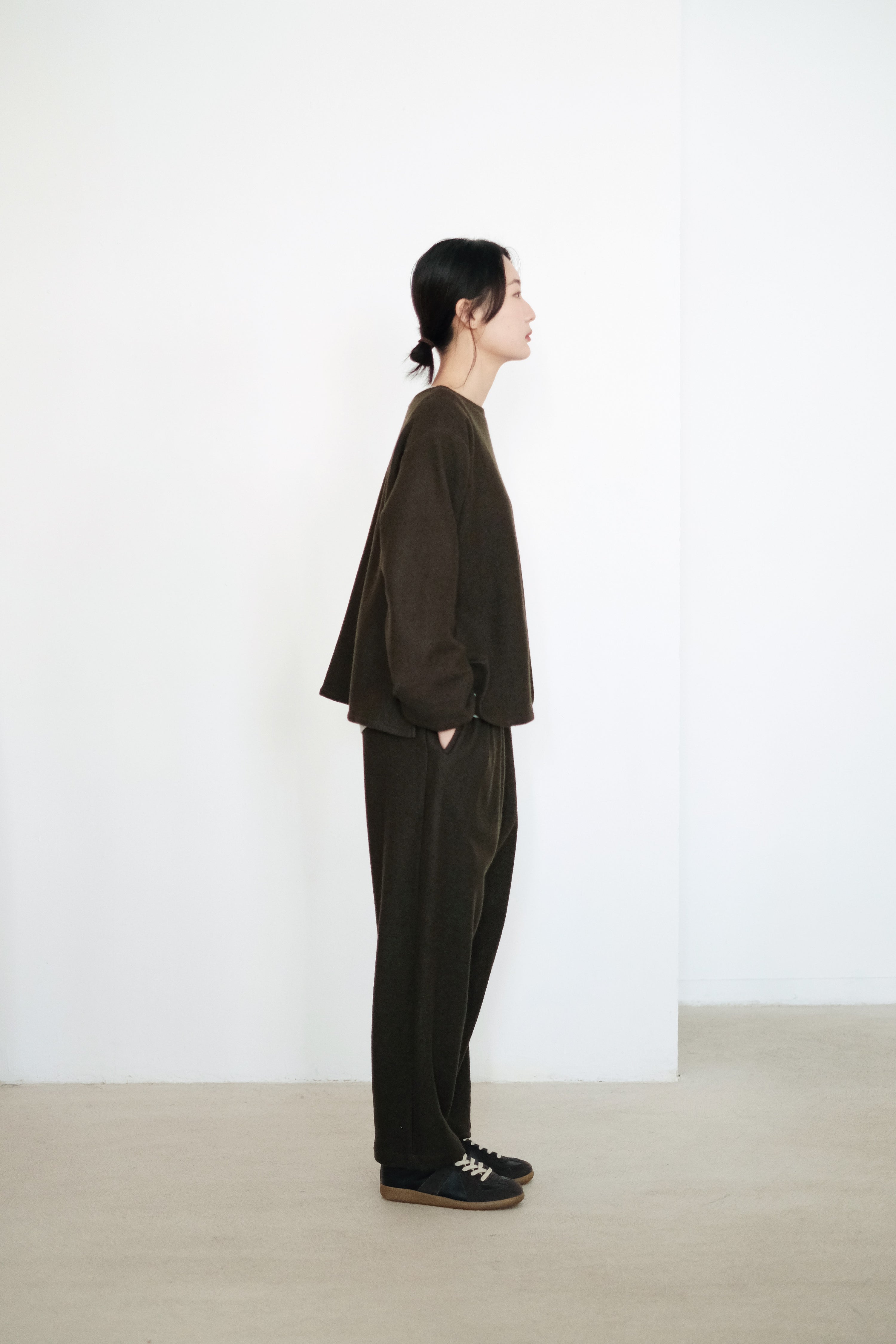 SHIORI PANT (OLIVE)