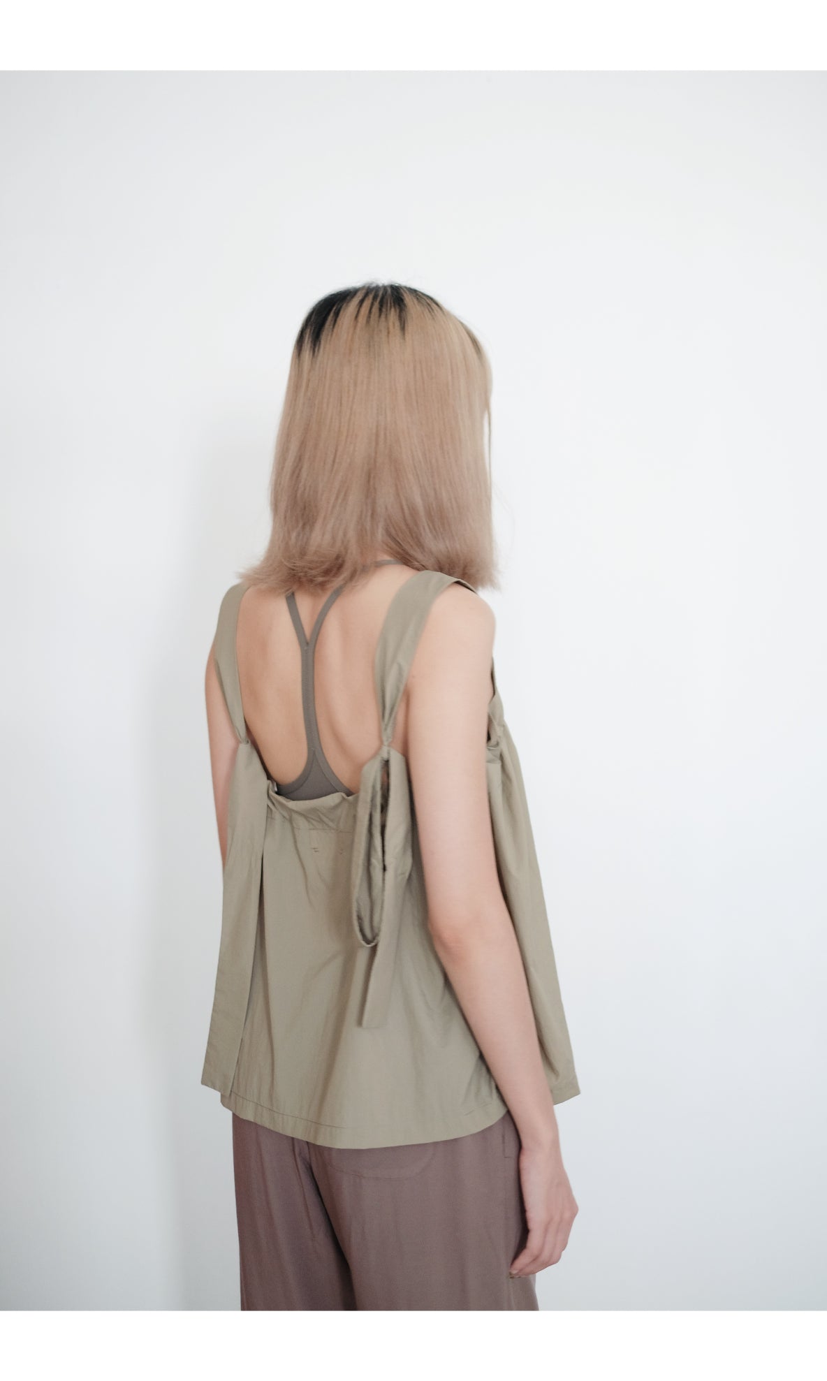 ARIANNA VEST (LIGHT OLIVE)