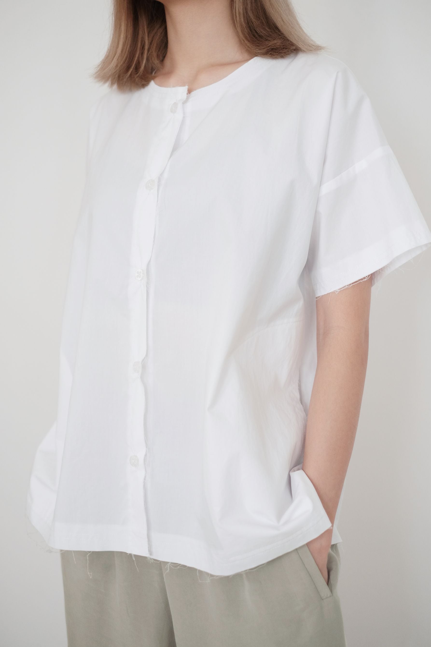 AMORAY SHIRT (WHITE) | 純白方形剪裁襯衫