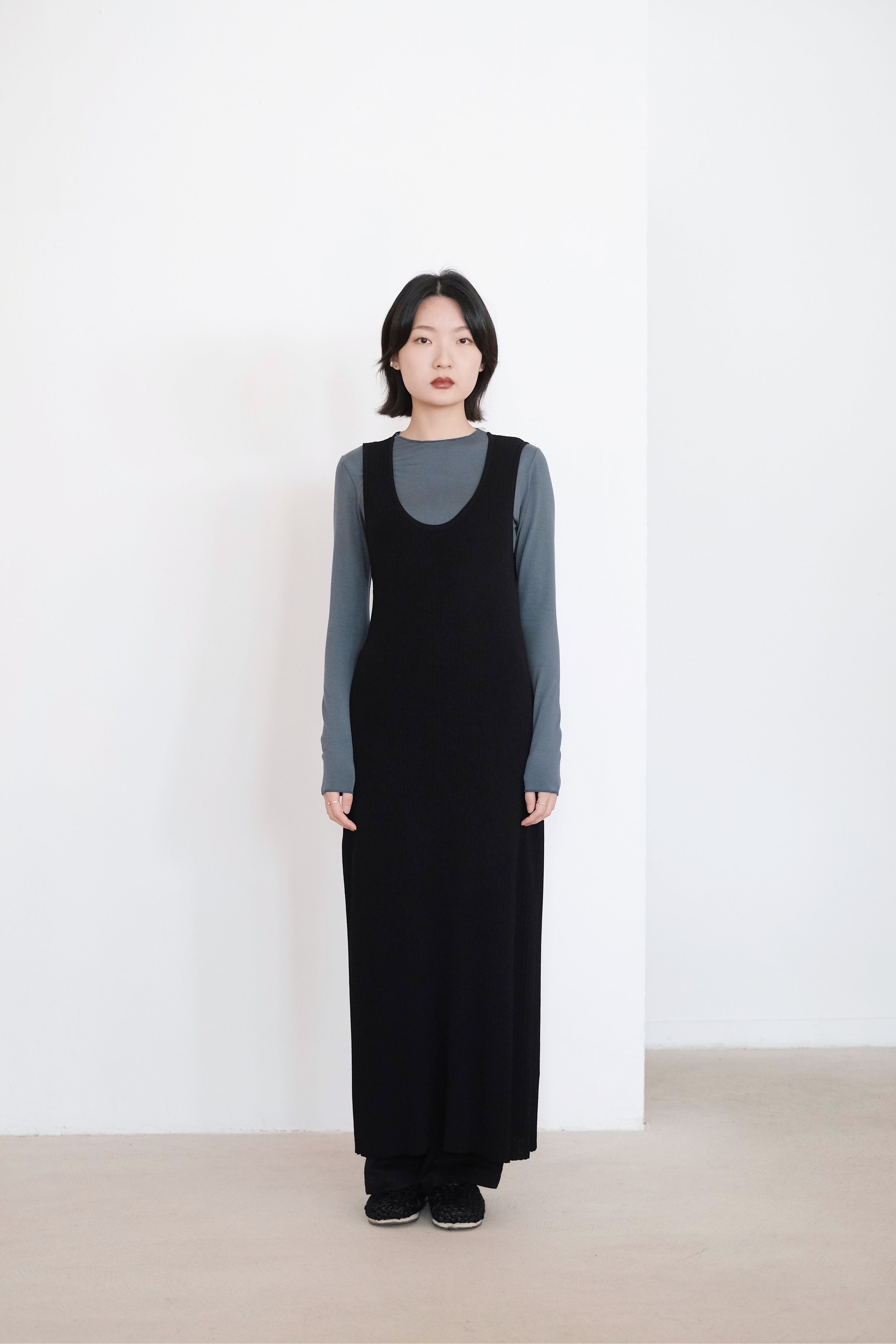 LAVONIA KNIT DRESS (BLACK)