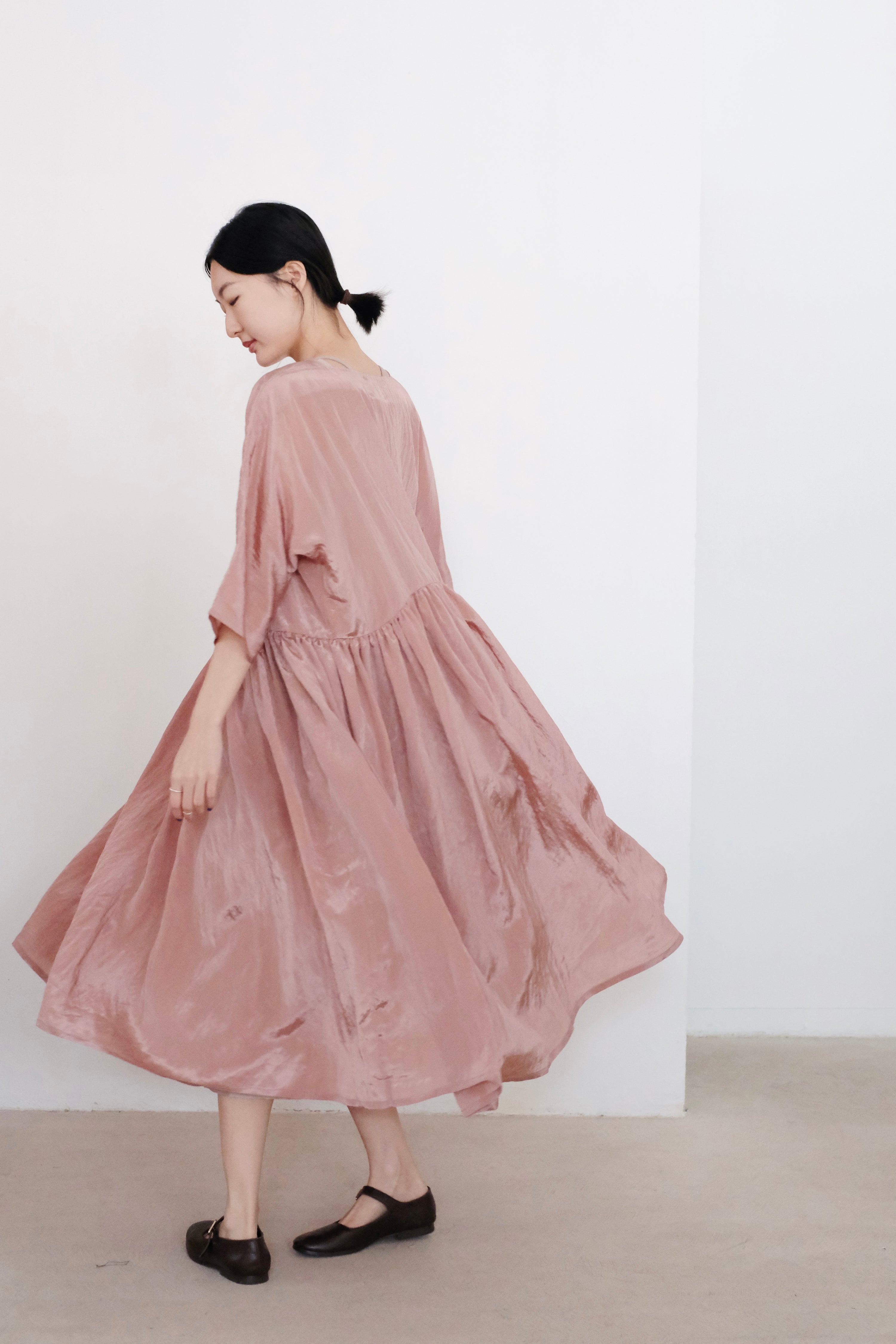 AMARA DRESS (DIRTY PINK)