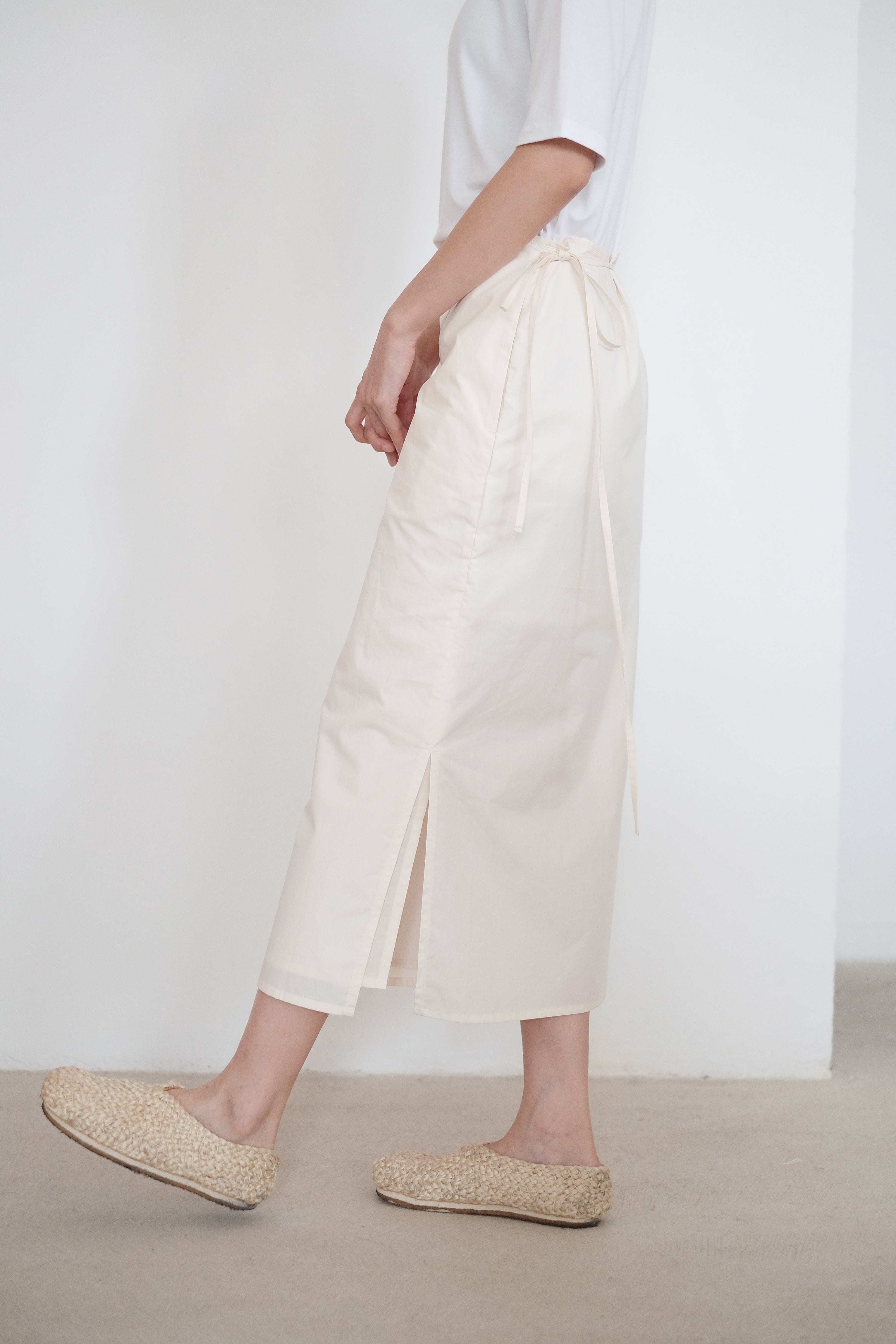 JEMMA SKIRT (CREAMY)