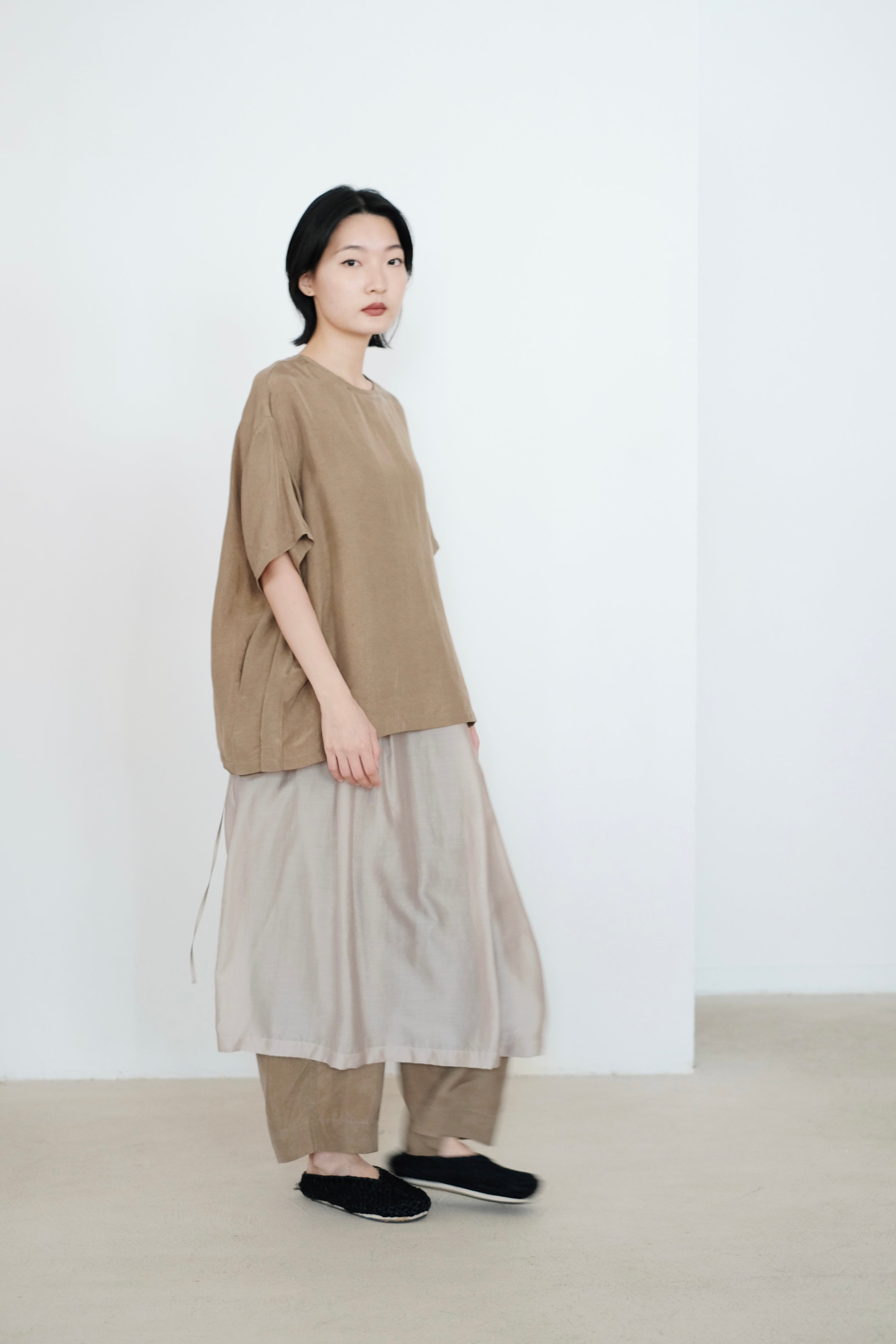 SAGE BLOUSE (KHAKI) PRE-ORDER