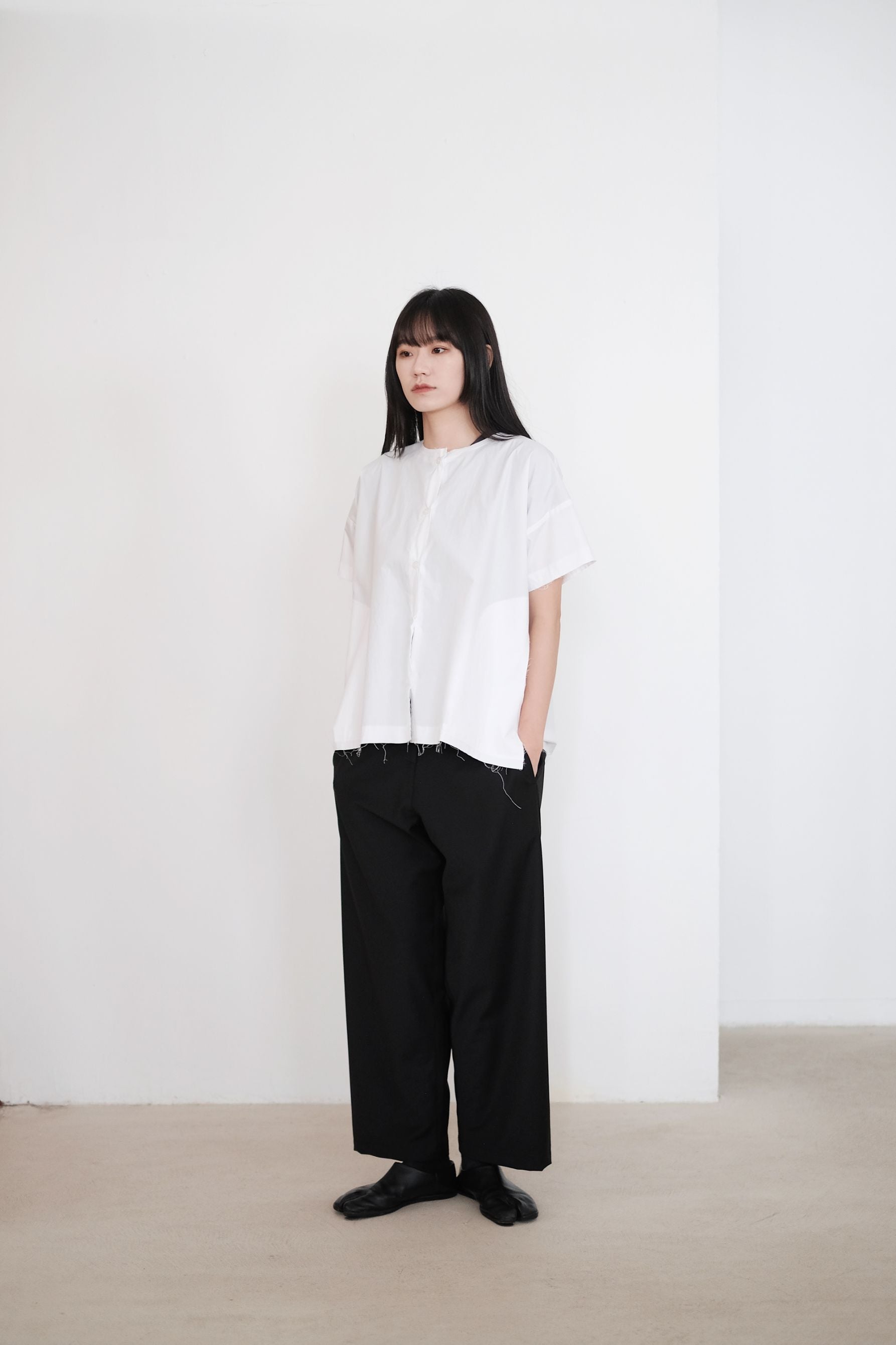 AMORAY SHIRT (WHITE) | 純白方形剪裁襯衫