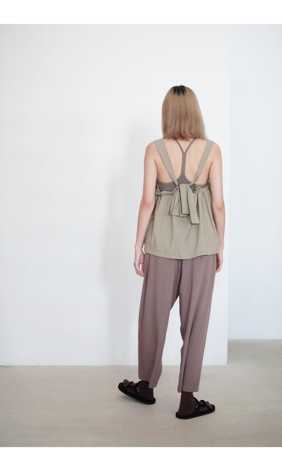 ARIANNA VEST (LIGHT OLIVE)