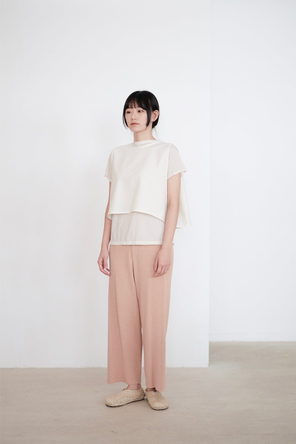 OLWEN TOP (PALE YELLOW) | 淡米黃色平領上衣