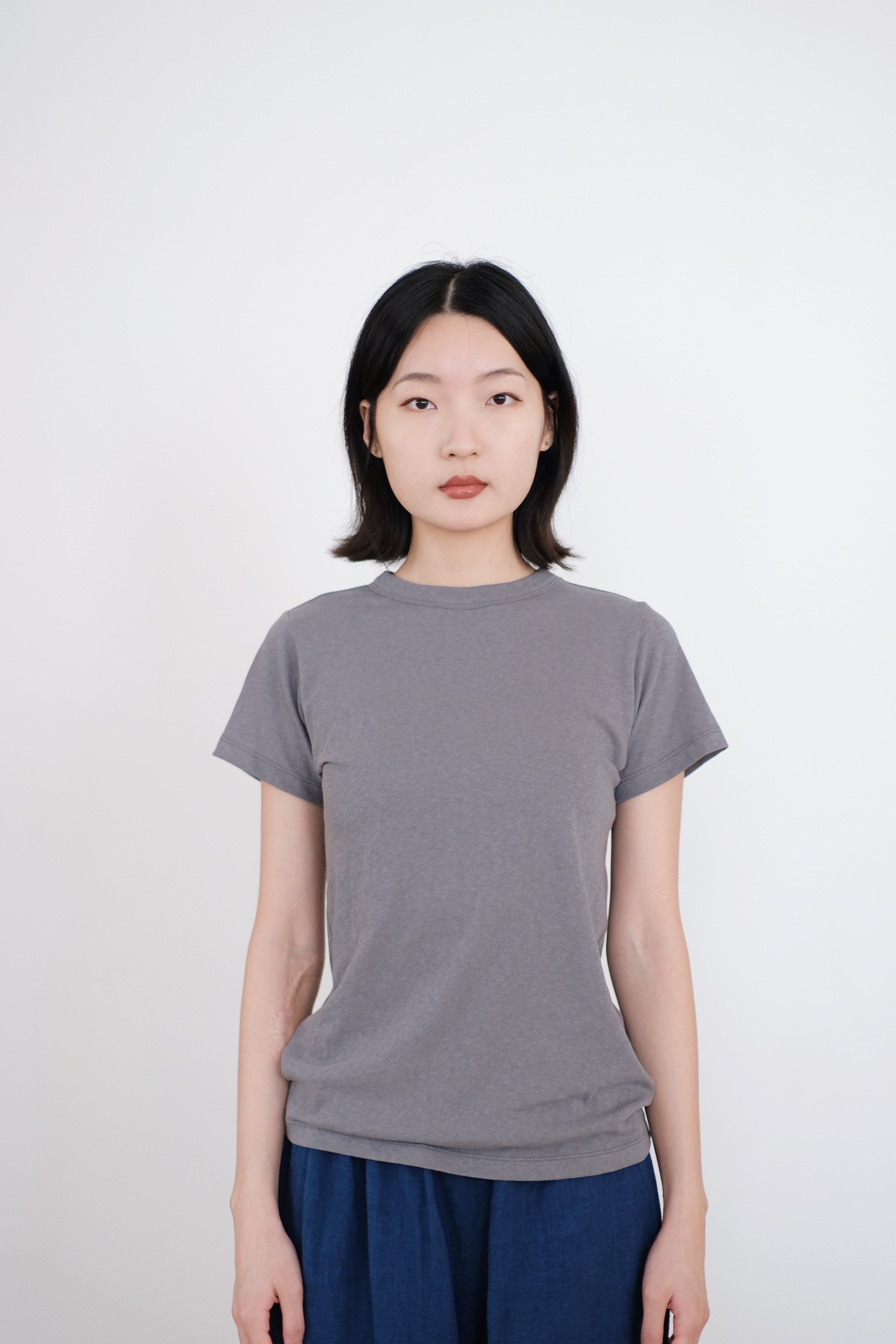 RHIANNON CLASSIC TEE (GREY)