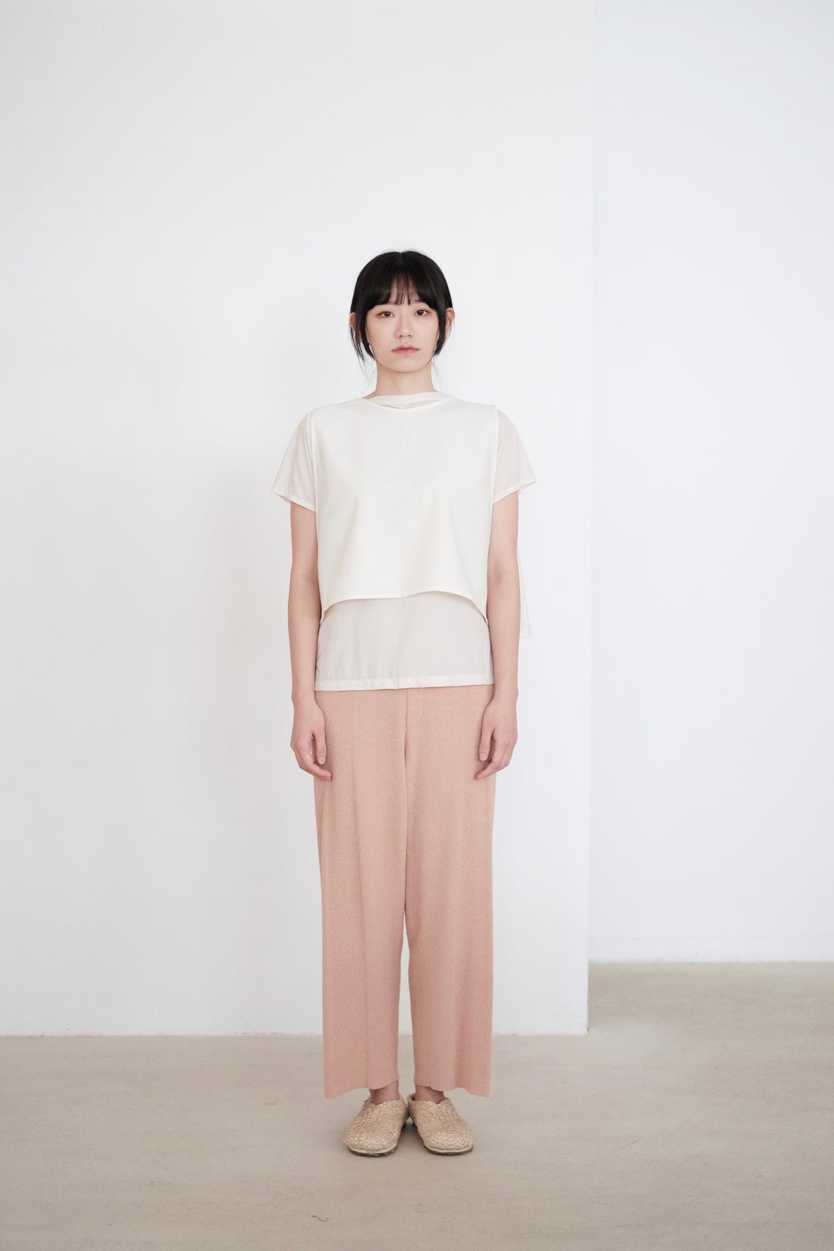 OLWEN TOP (PALE YELLOW) | 淡米黃色平領上衣