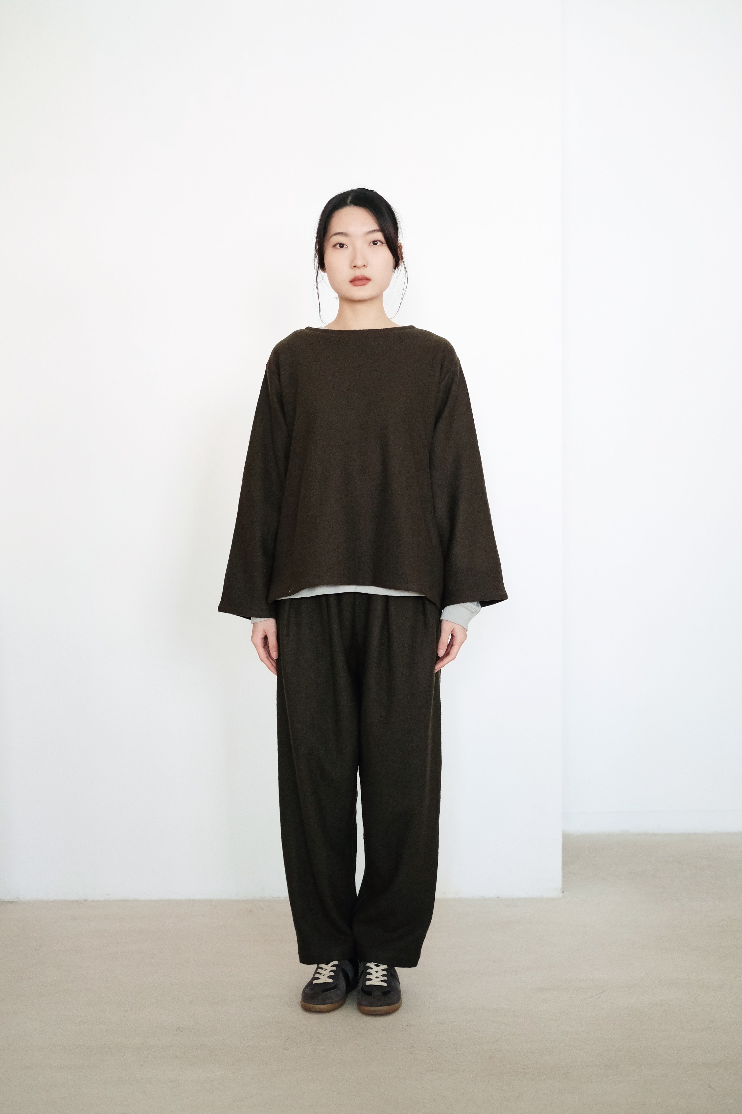 SHIORI PANT (OLIVE)