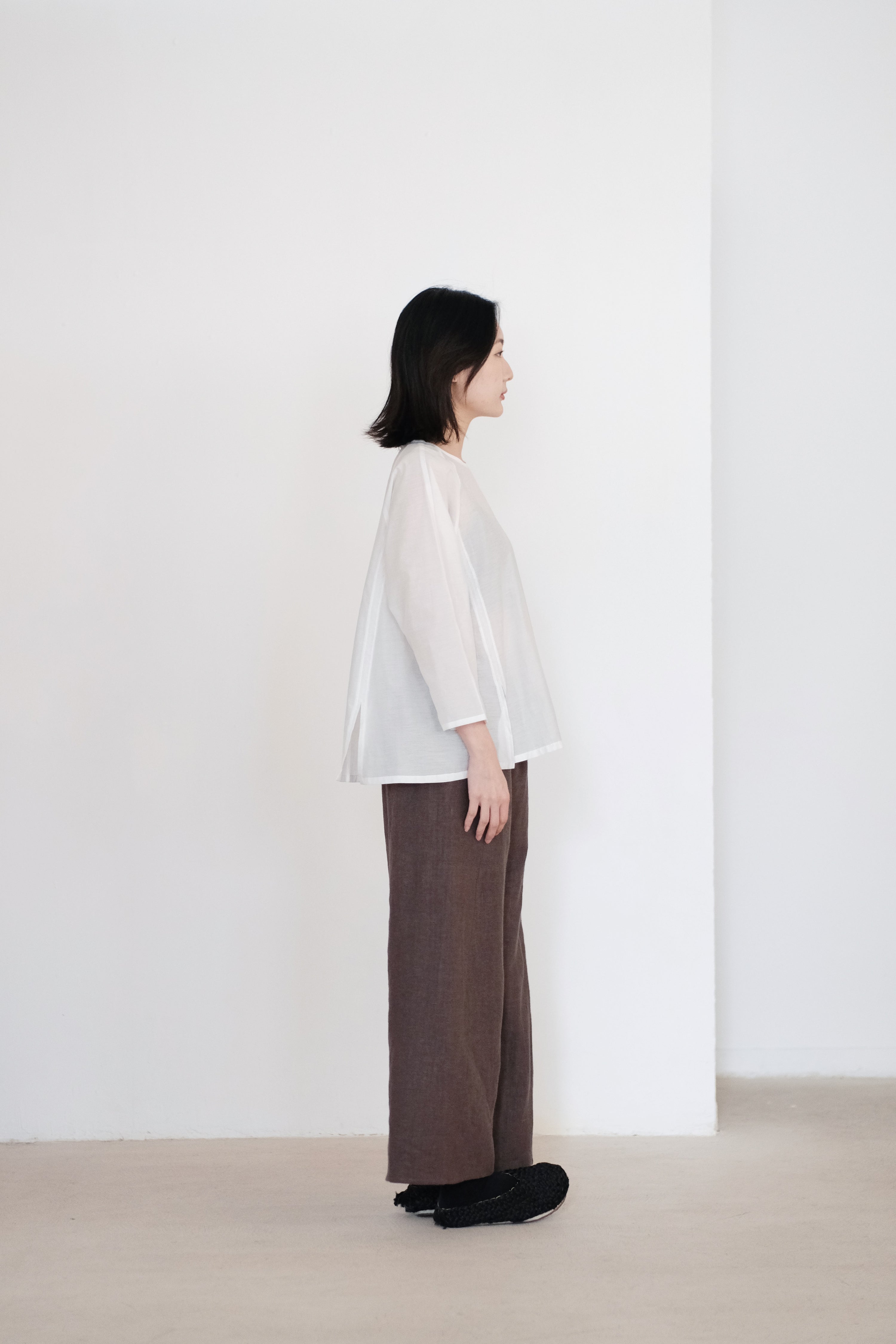 KOU BLOUSE (WHITE)