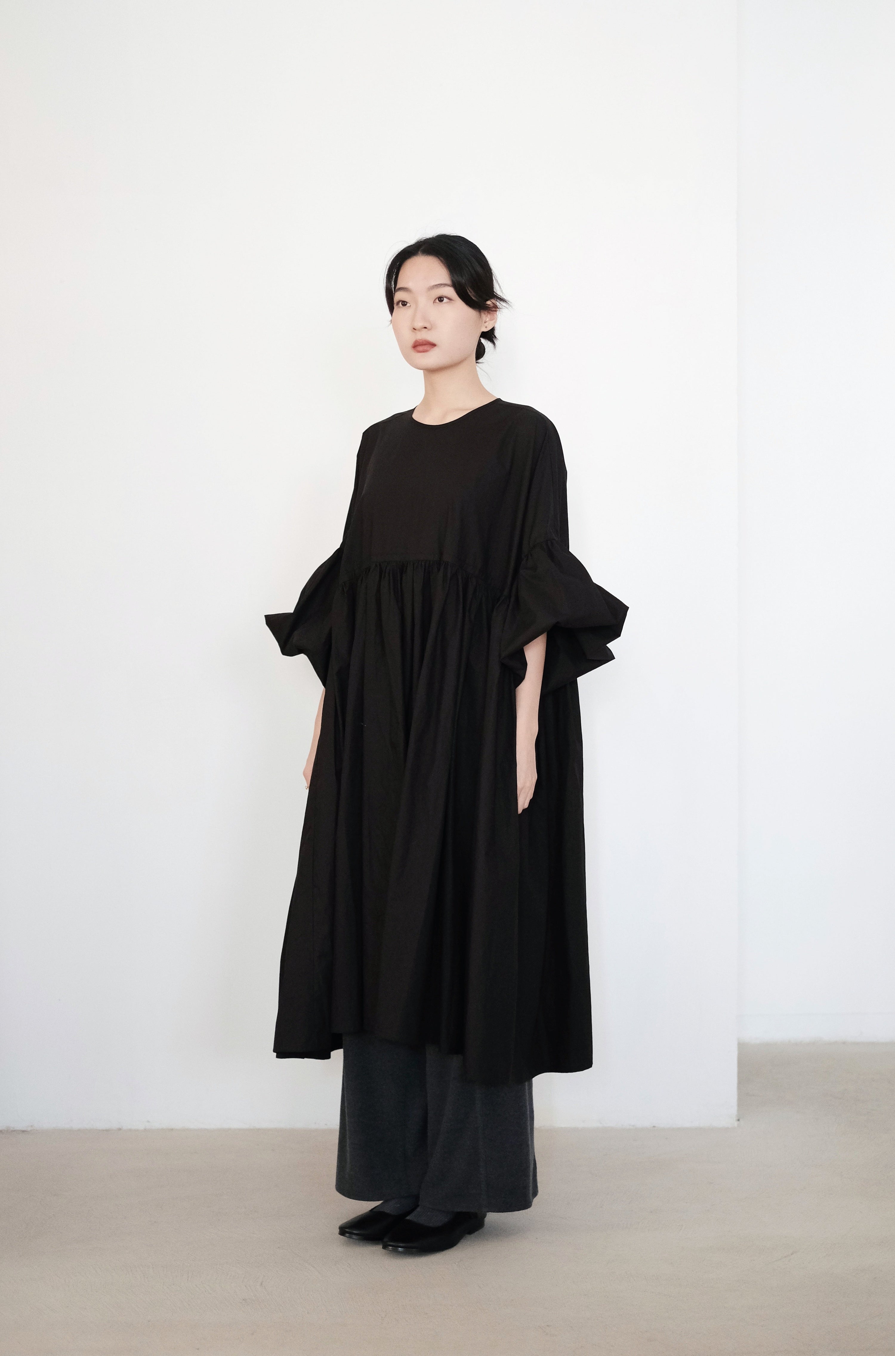 NORA DRESS (BLACK)