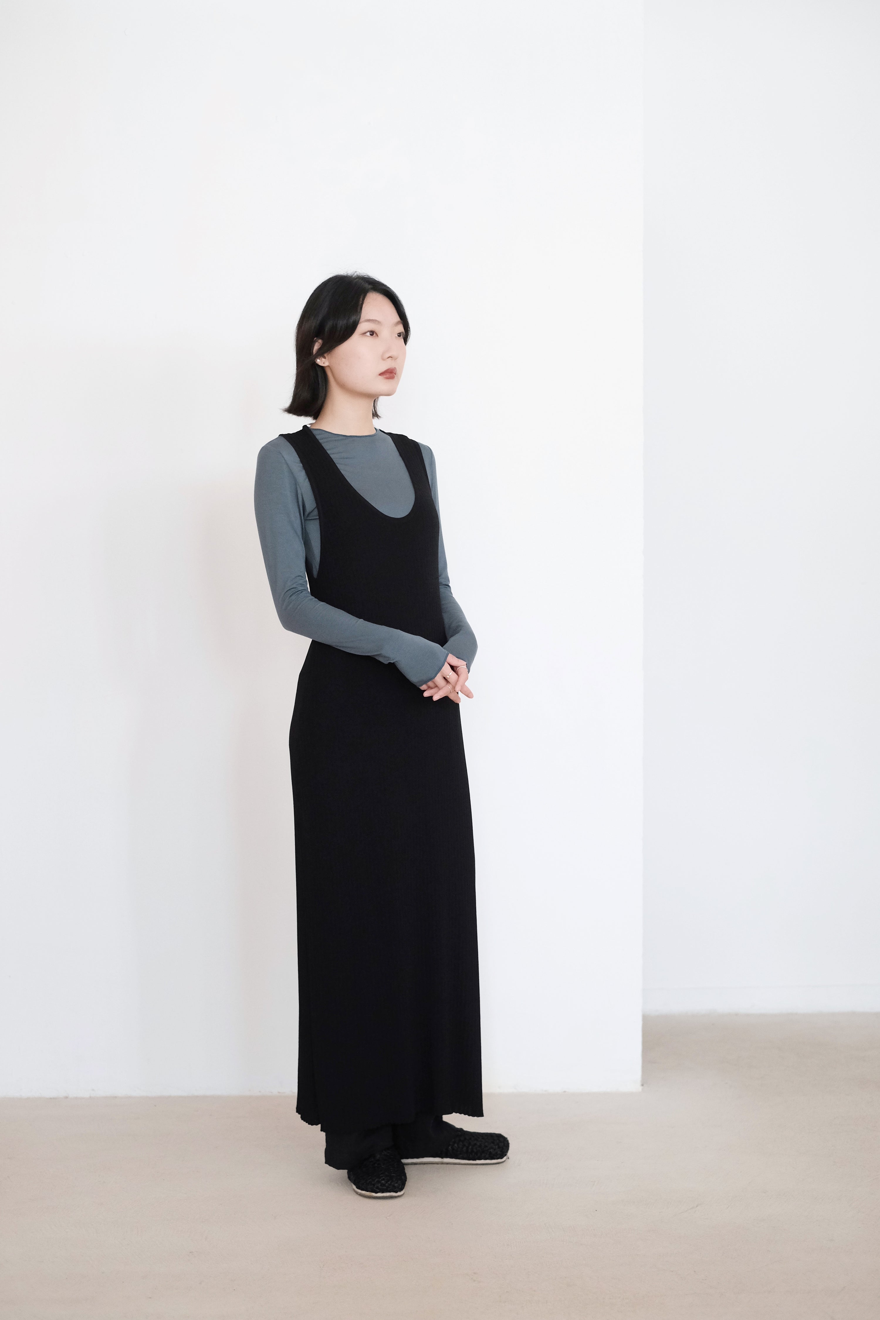 LAVONIA KNIT DRESS (BLACK)