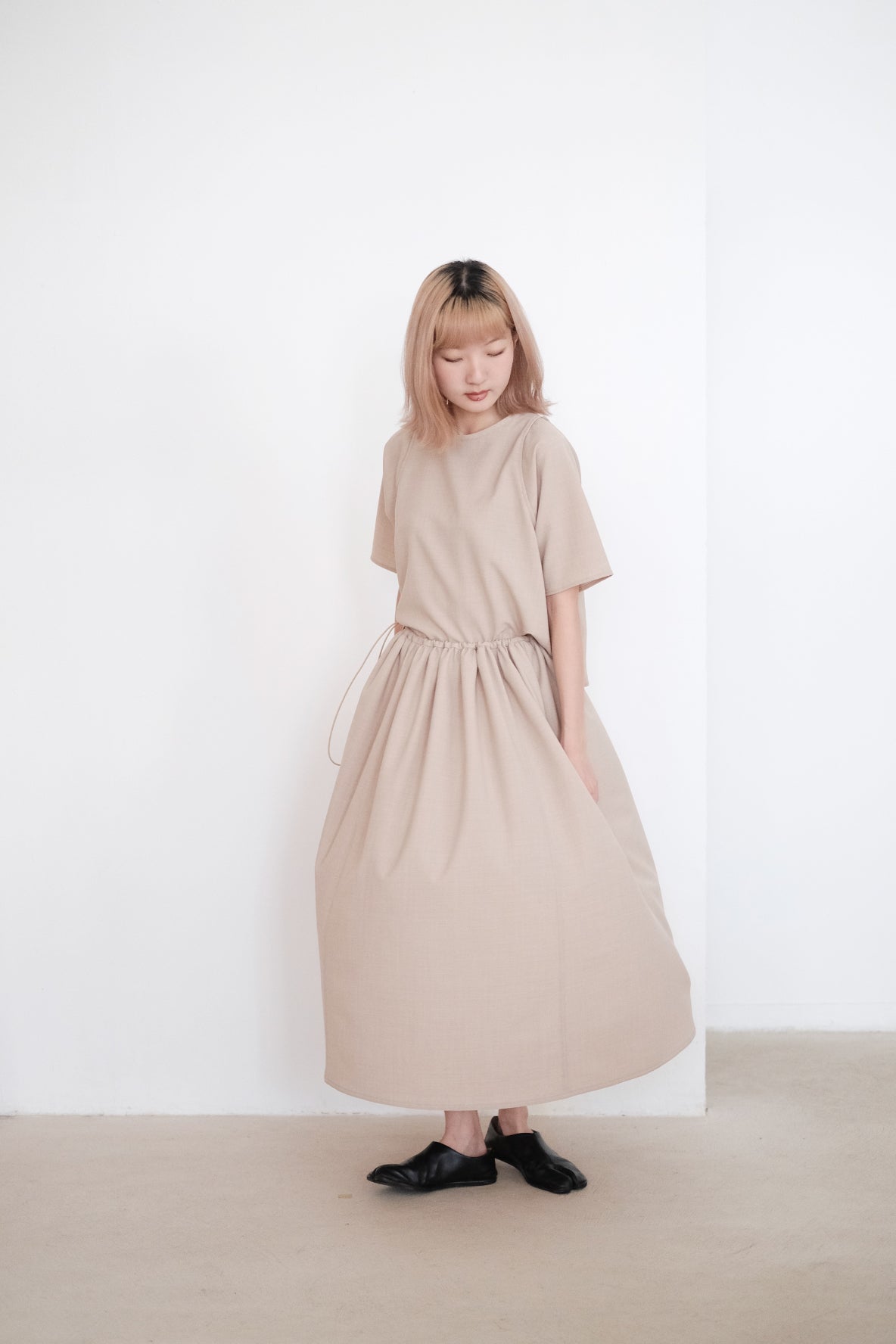 TAYLOR SKIRT (BEIGE) | 杏色抽繩A字半裙