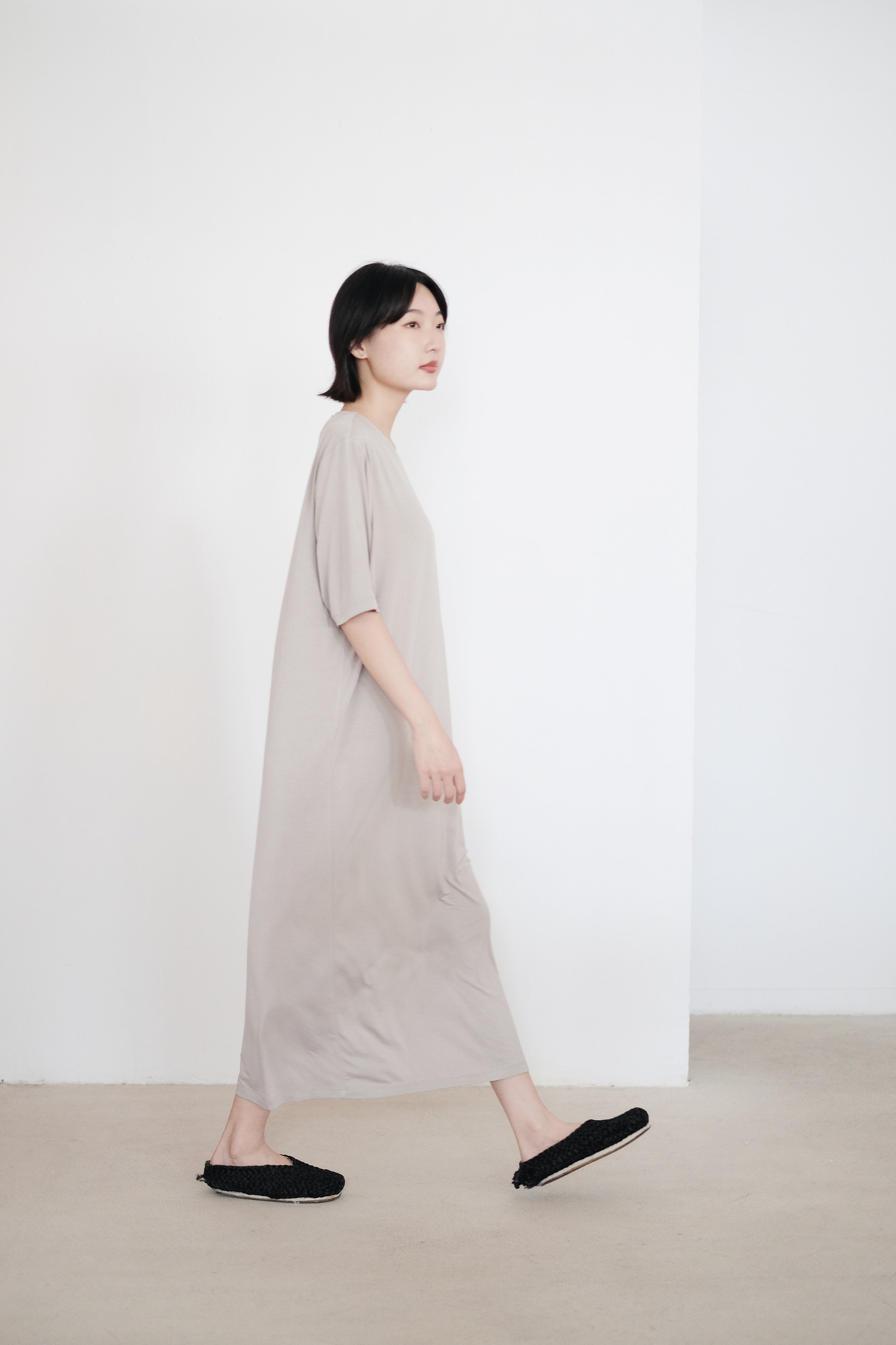 VIOLA DRESS (BEIGE)