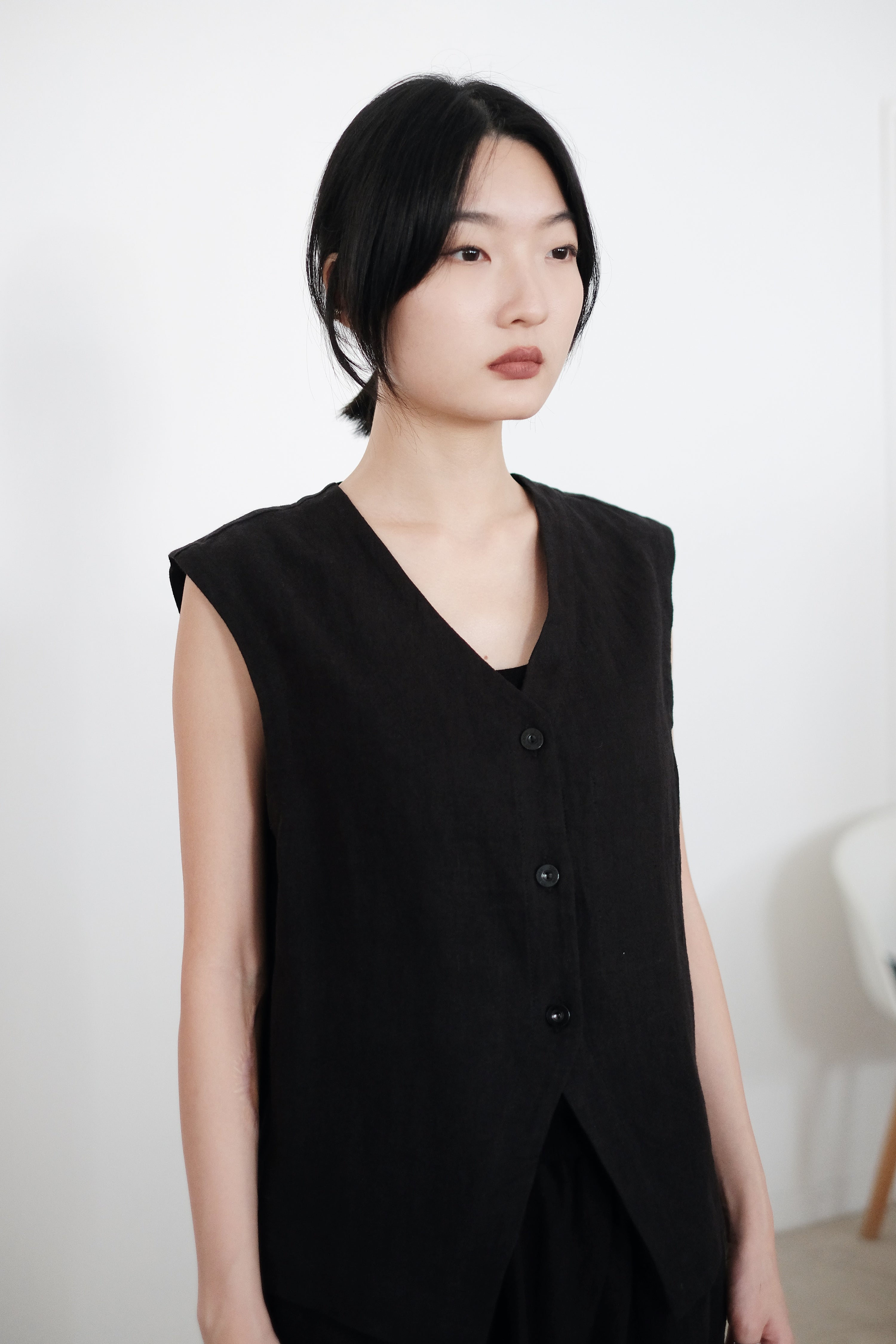 BLAIR VEST (BLACK)