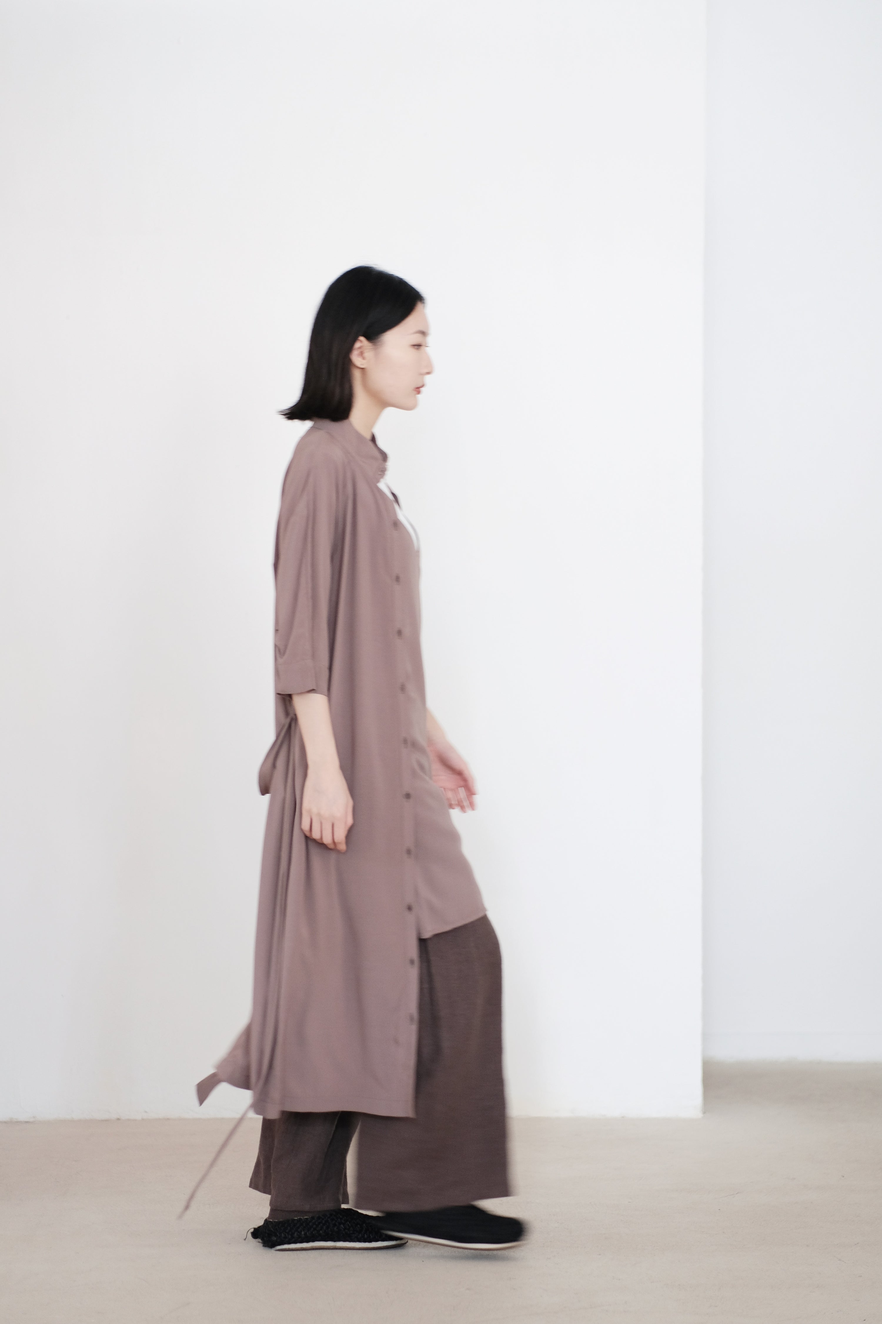 MATILDA DRESS (KHAKI) | 暖卡其色立領連衣裙