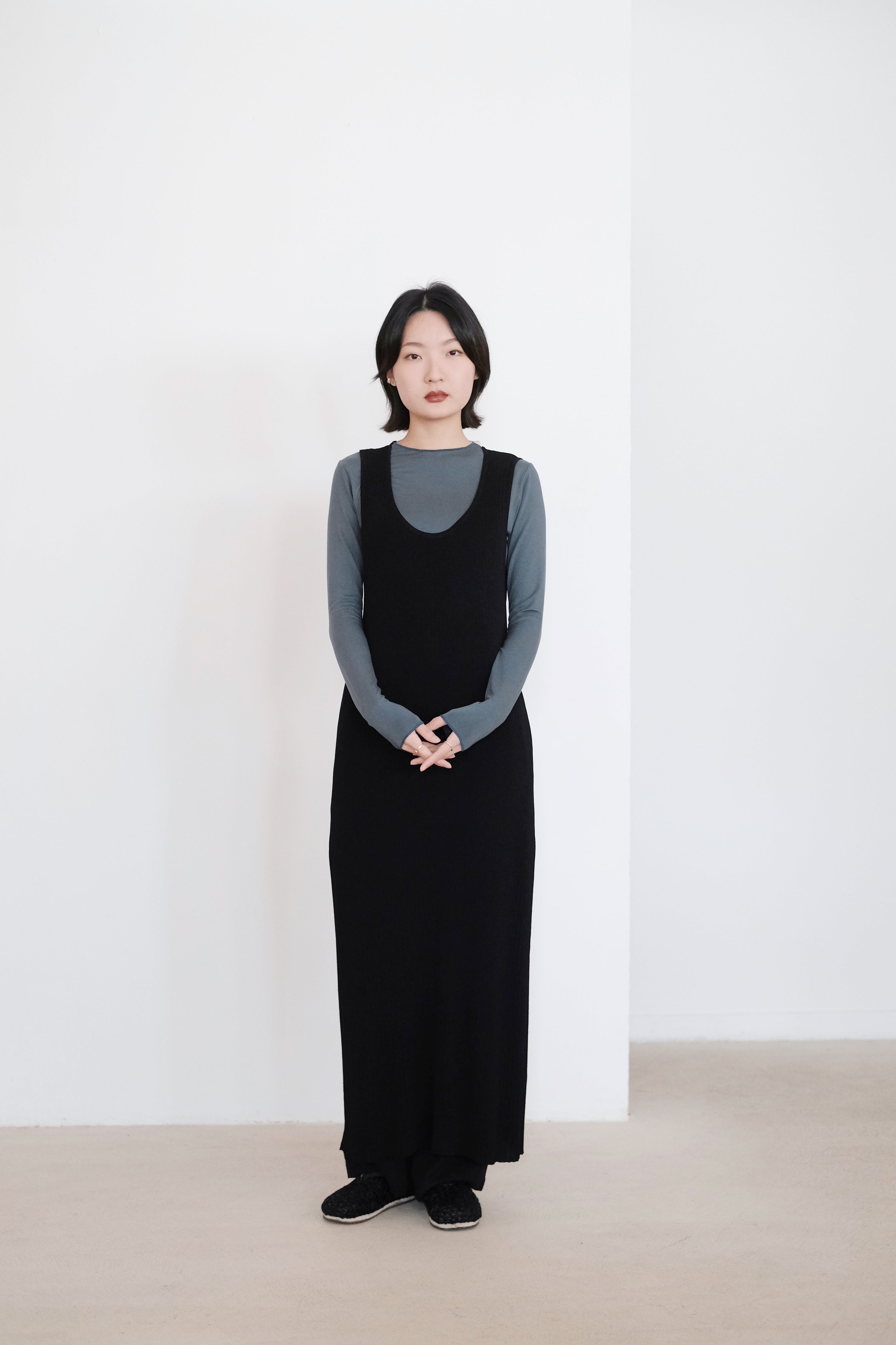 LAVONIA KNIT DRESS (BLACK)