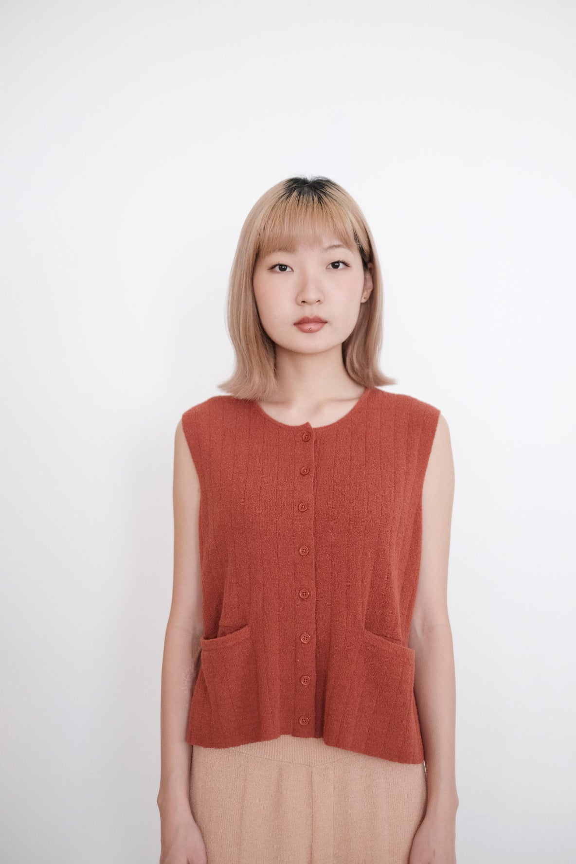 ELENA BOX SWEATER VEST (TERRACOTTA)