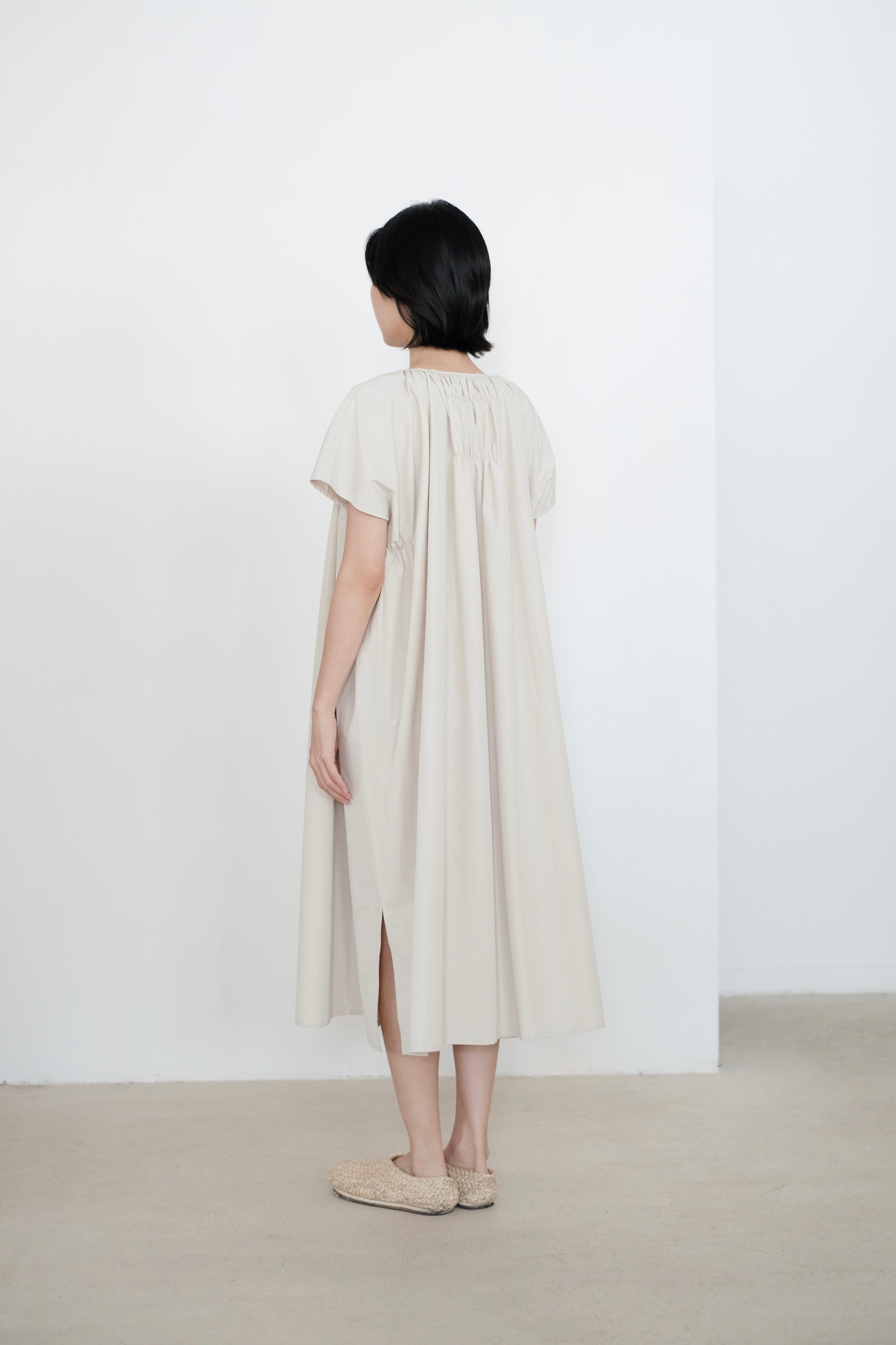 PAIGE DRESS (BEIGE)