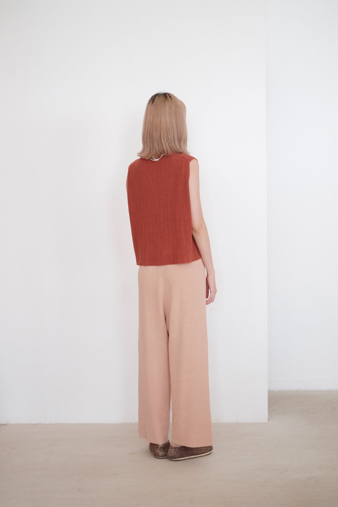 ELENA BOX SWEATER VEST (TERRACOTTA)