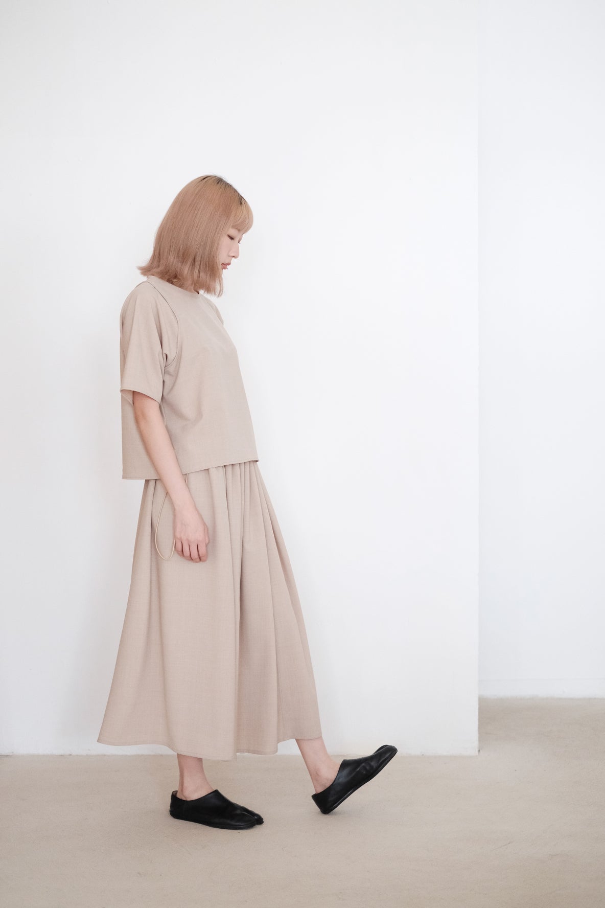 TAYLOR SKIRT (BEIGE) | 杏色抽繩A字半裙