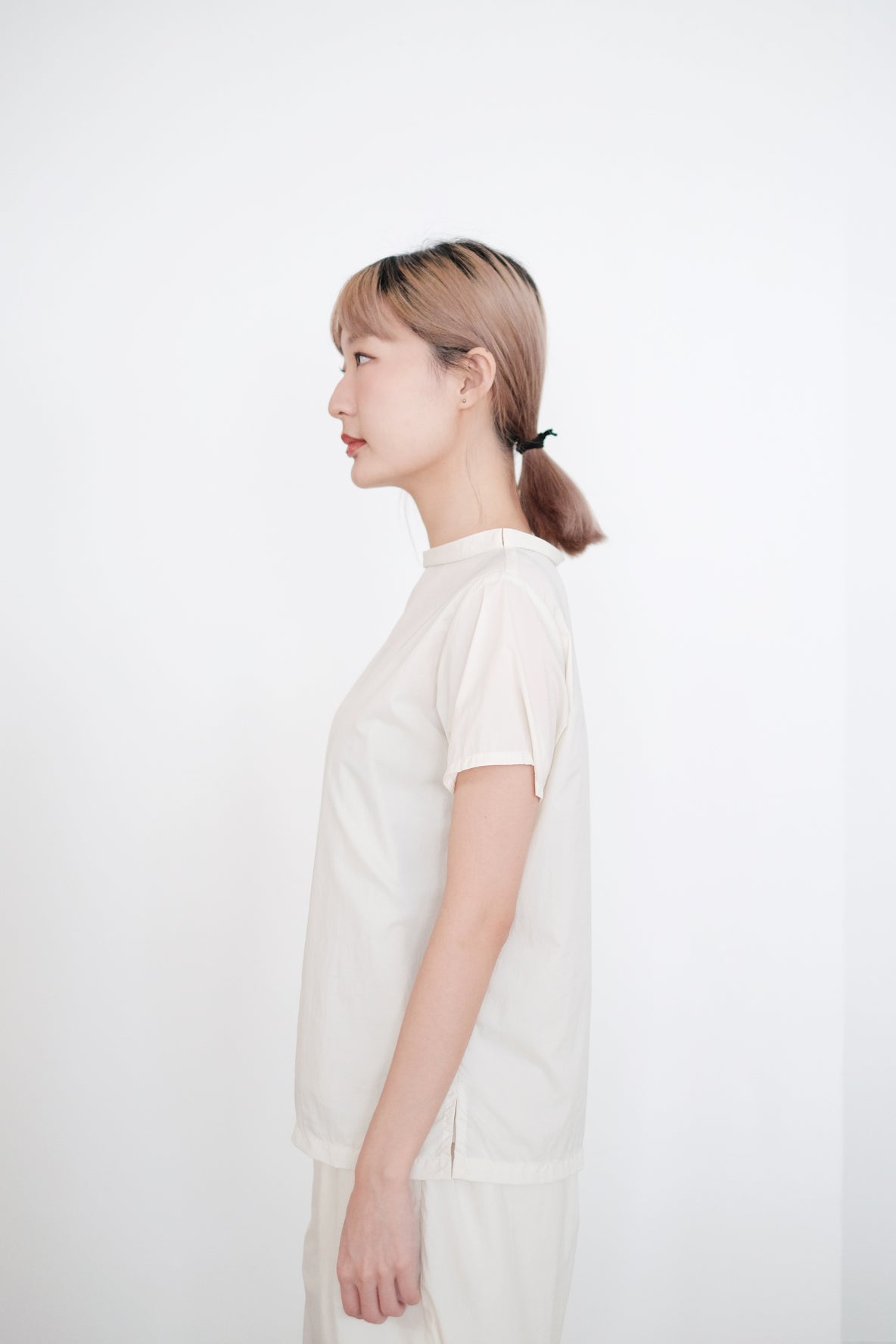 OLWEN TOP (PALE YELLOW) | 淡米黃色平領上衣