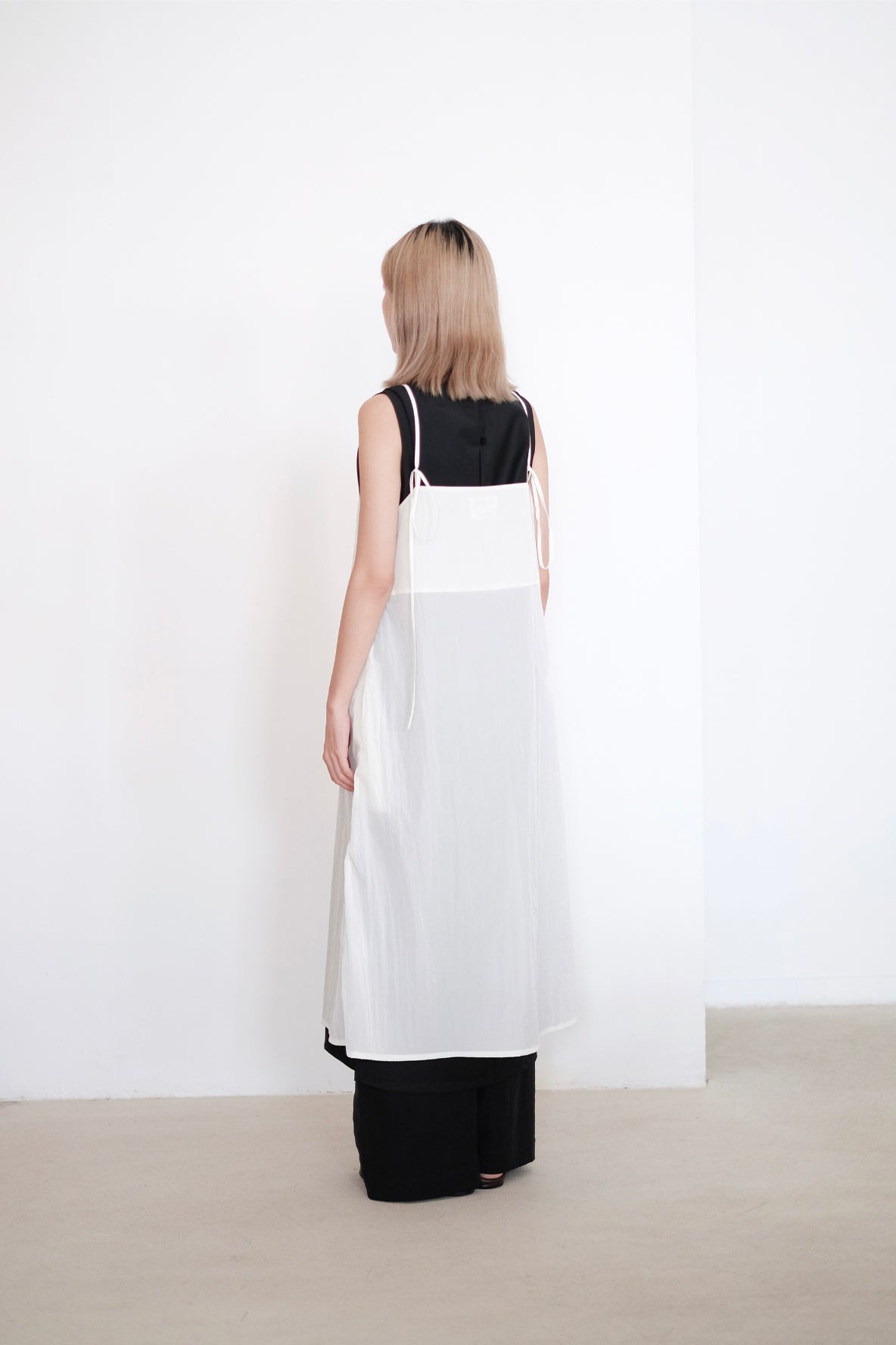 KIRAZ DRESS (WHITE)