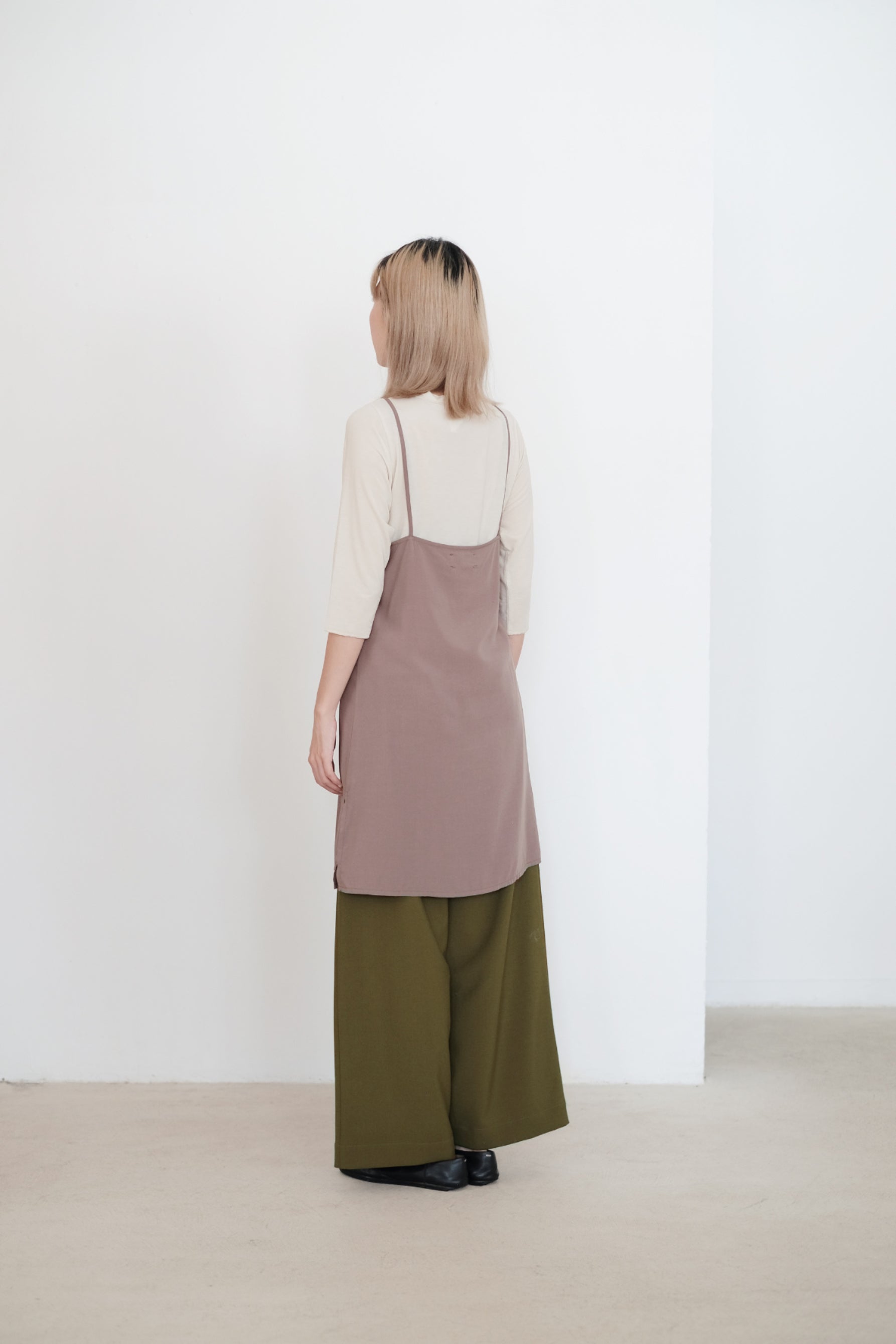 ARRA DRESS (KHAKI) | 卡其色吊帶裙