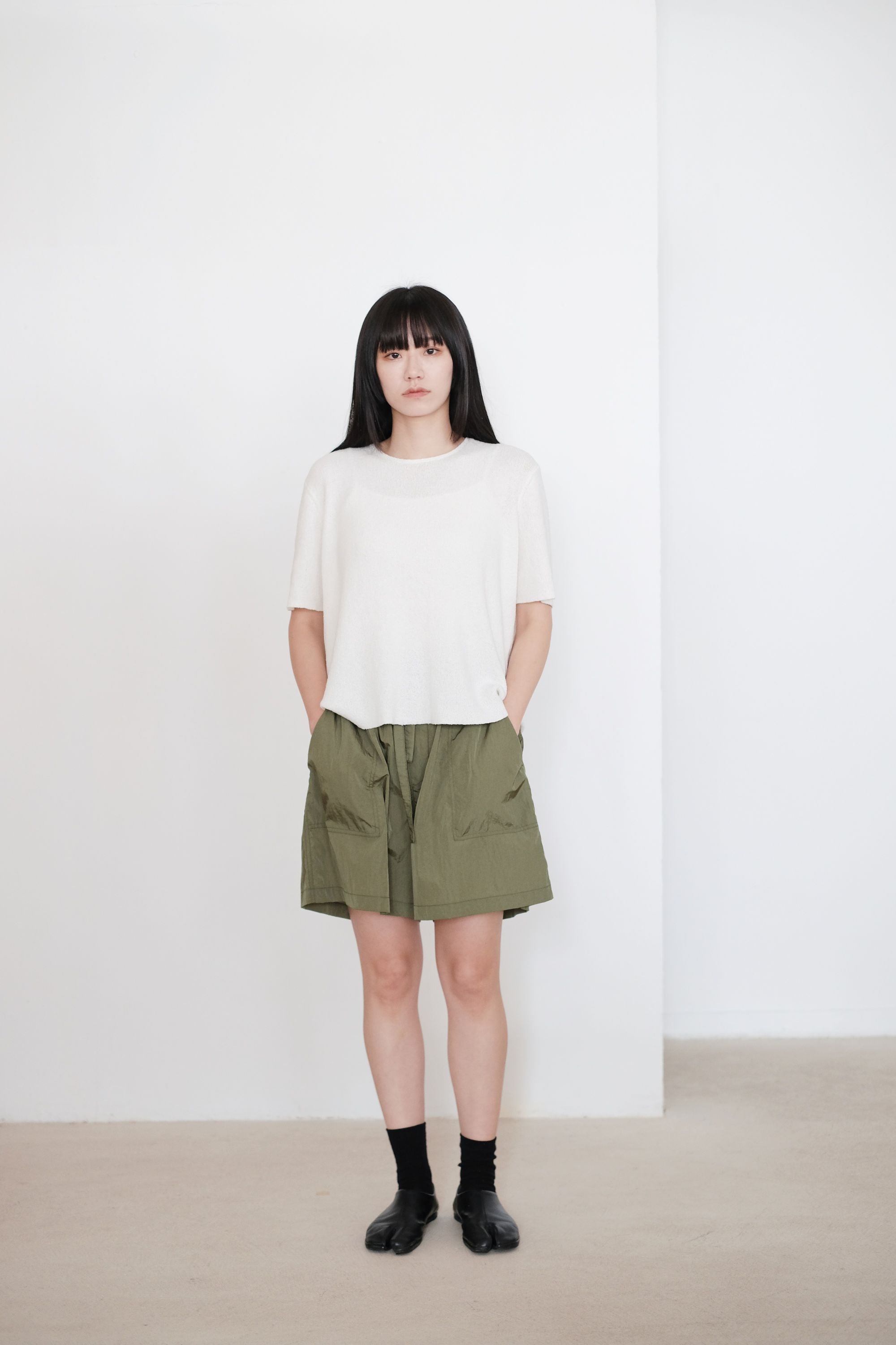 ONYX SHORTS (OLIVE) | 橄欖色傘形短褲