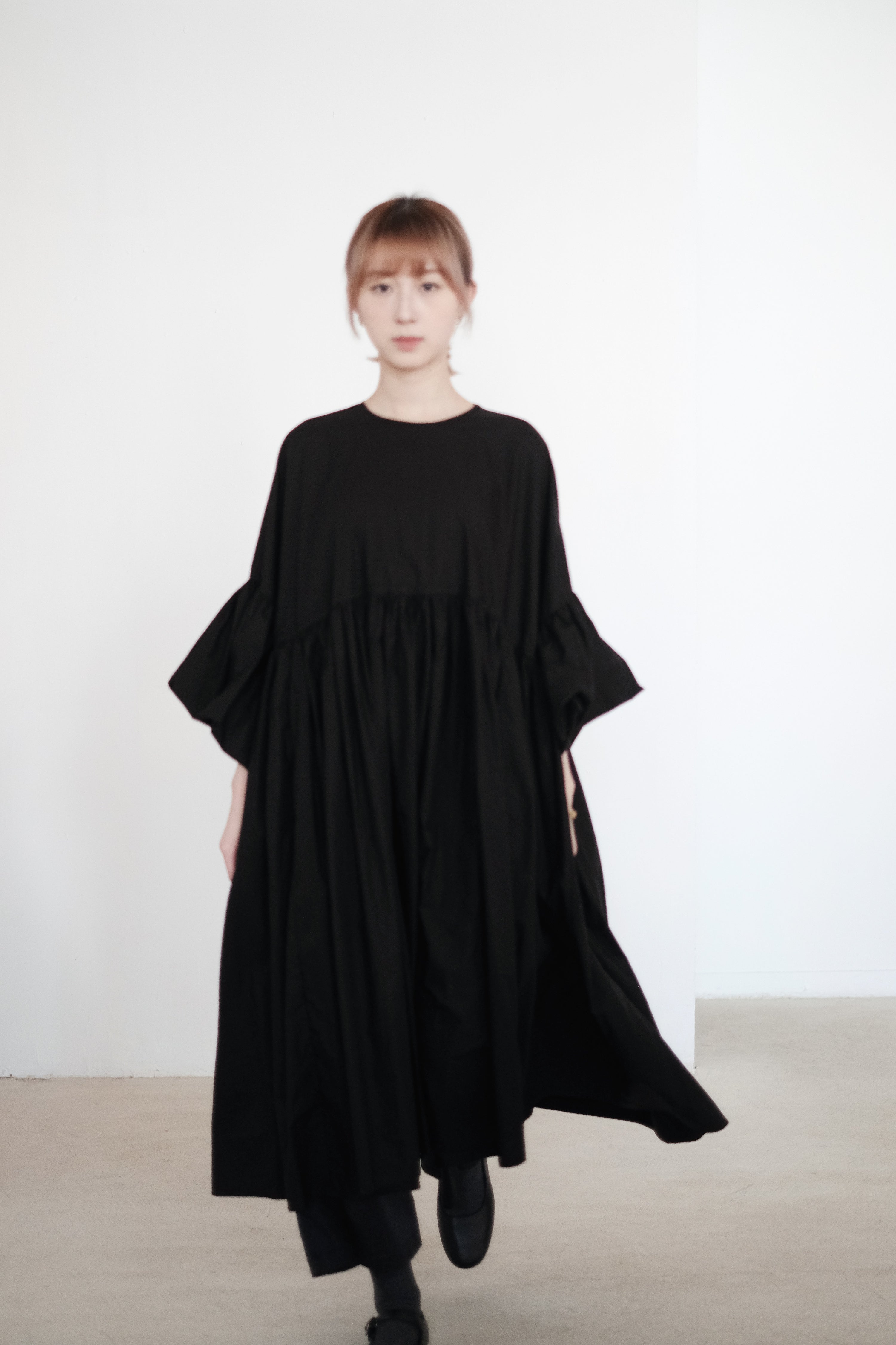 NORA DRESS (BLACK)