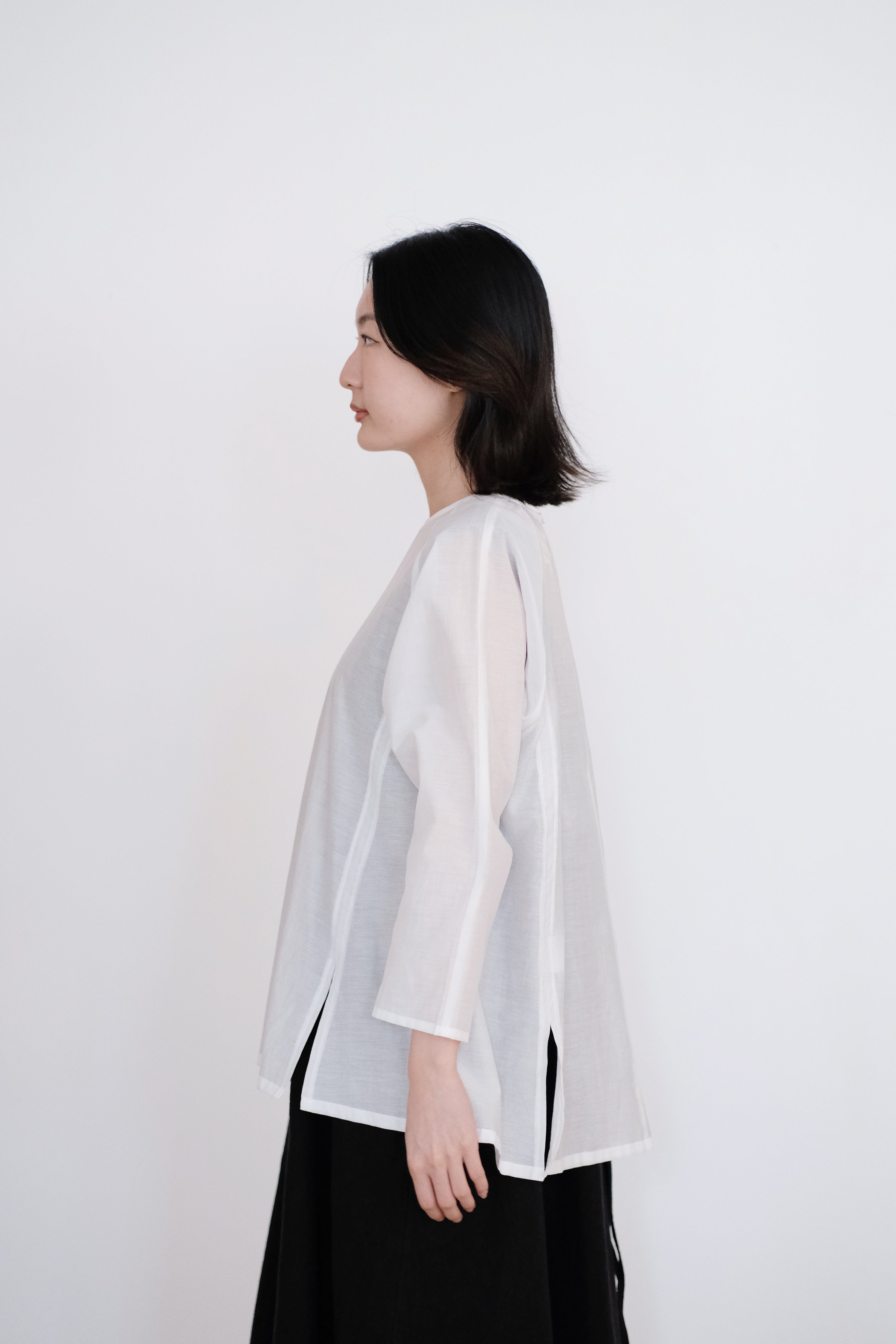 KOU BLOUSE (WHITE)