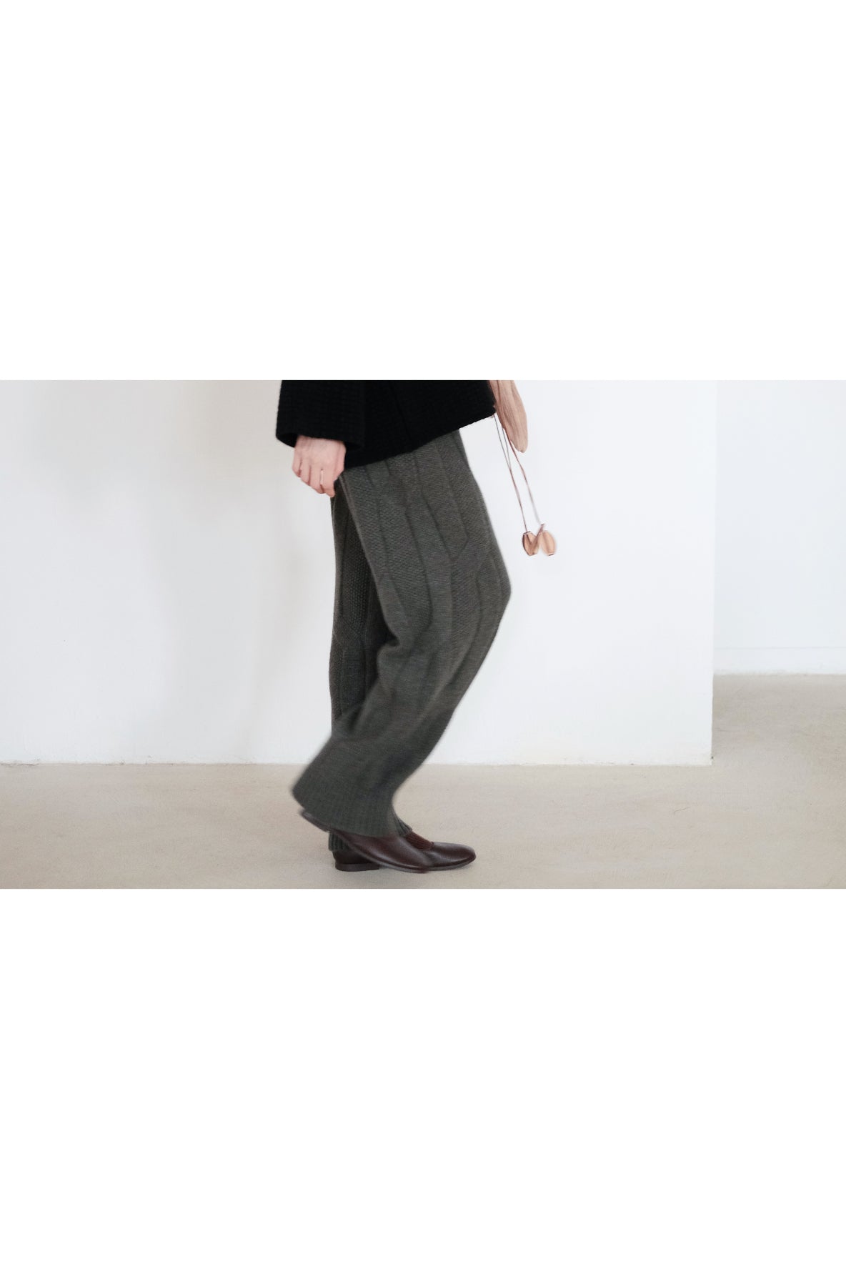 MYA PANT IN CASHMERE (DARK SAGE)