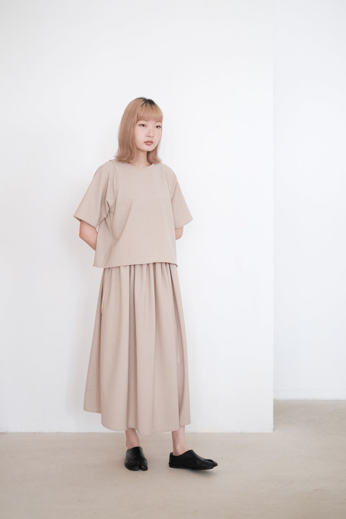 TAYLOR SKIRT (BEIGE) | 杏色抽繩A字半裙