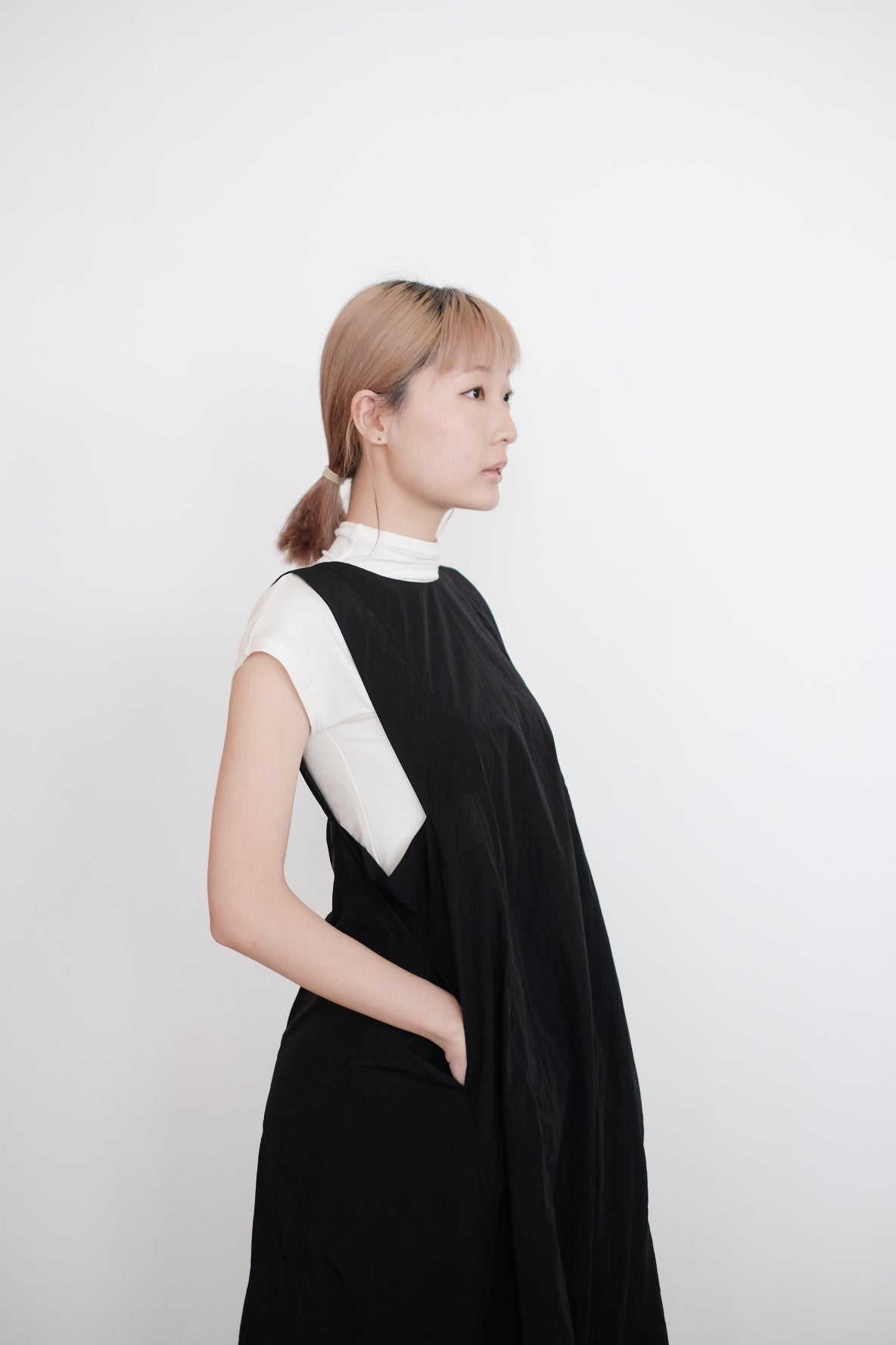 REI DRESS (BLACK) | 黑色背心連衣裙