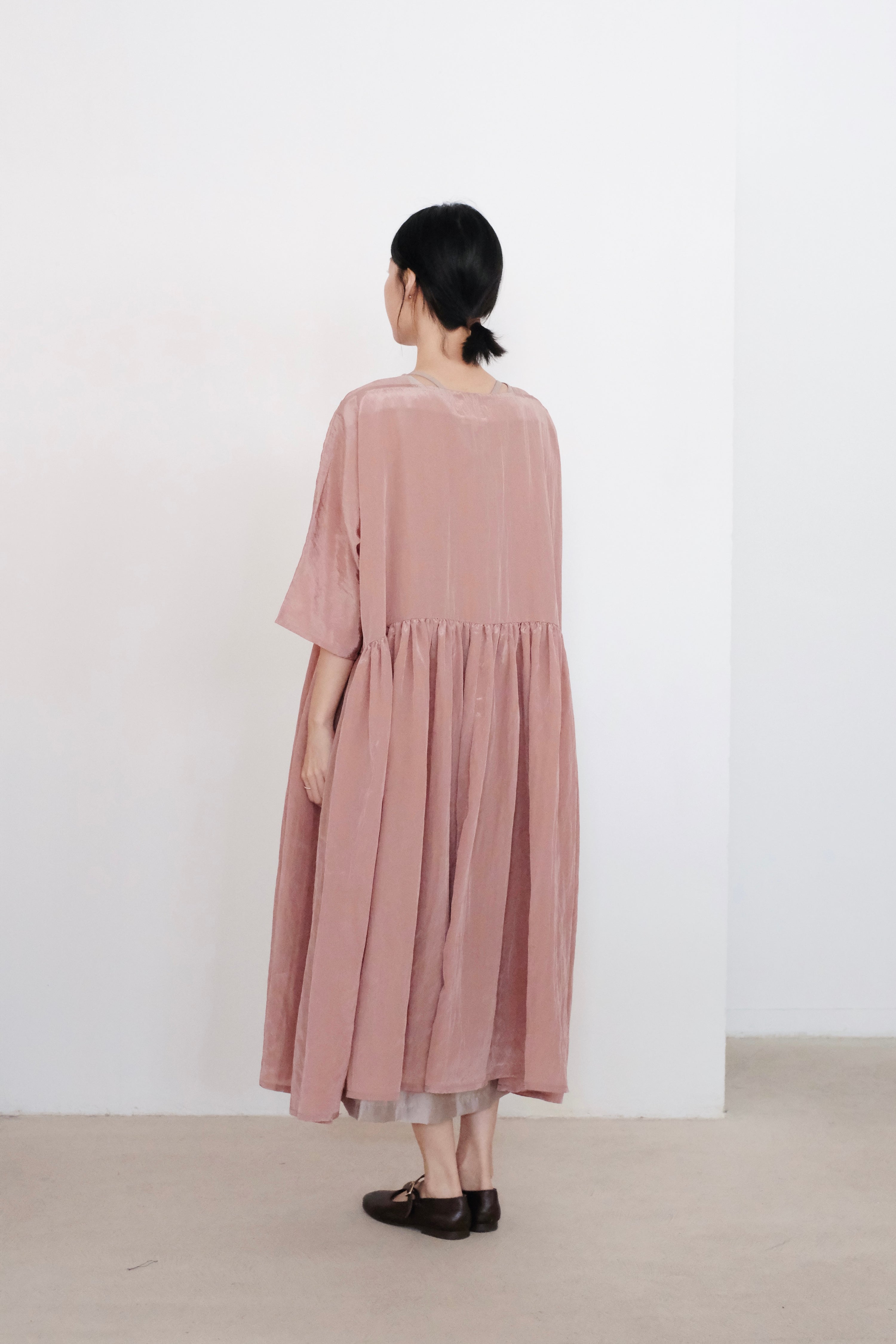 AMARA DRESS (DIRTY PINK)