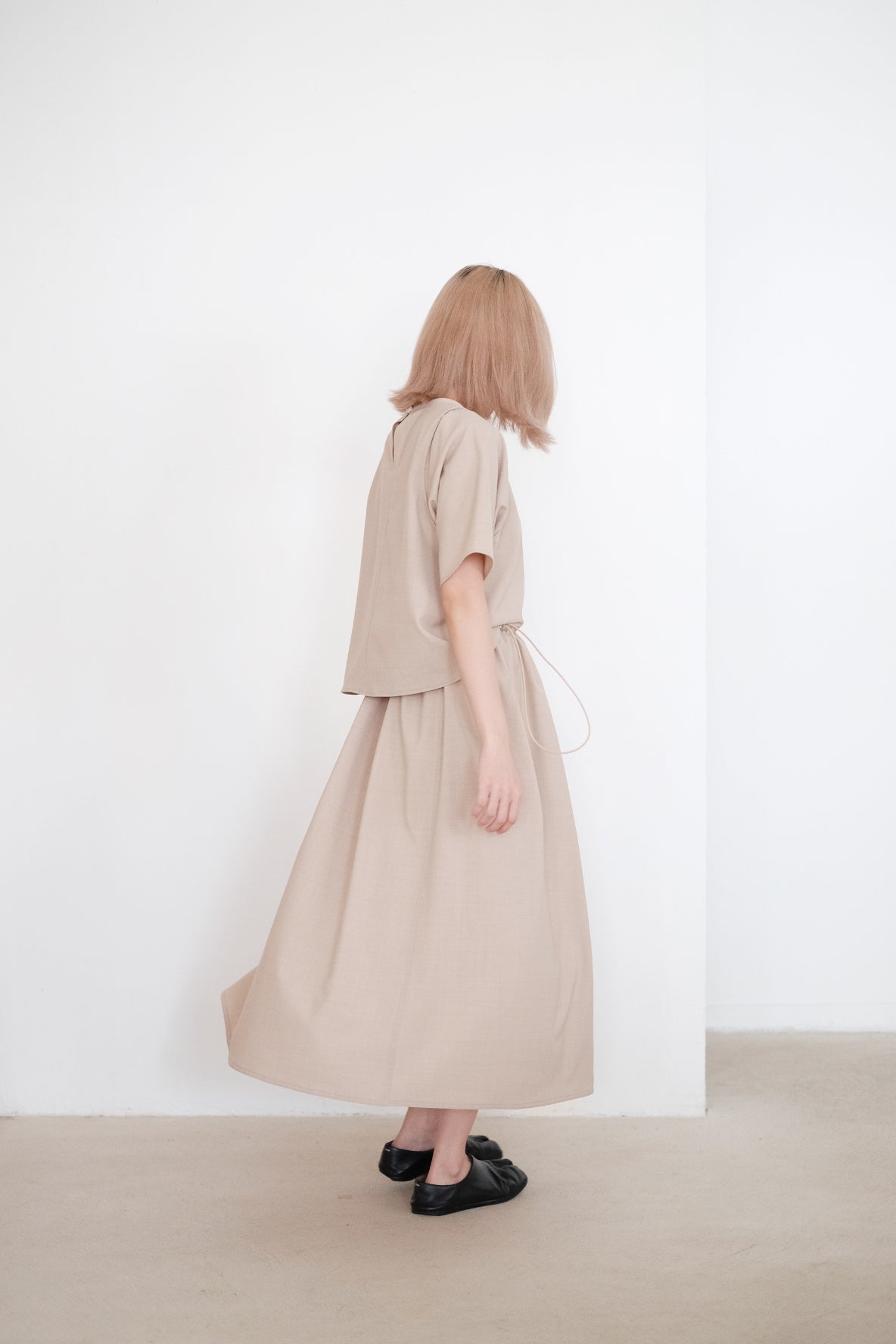 TAYLOR SKIRT (BEIGE) | 杏色抽繩A字半裙