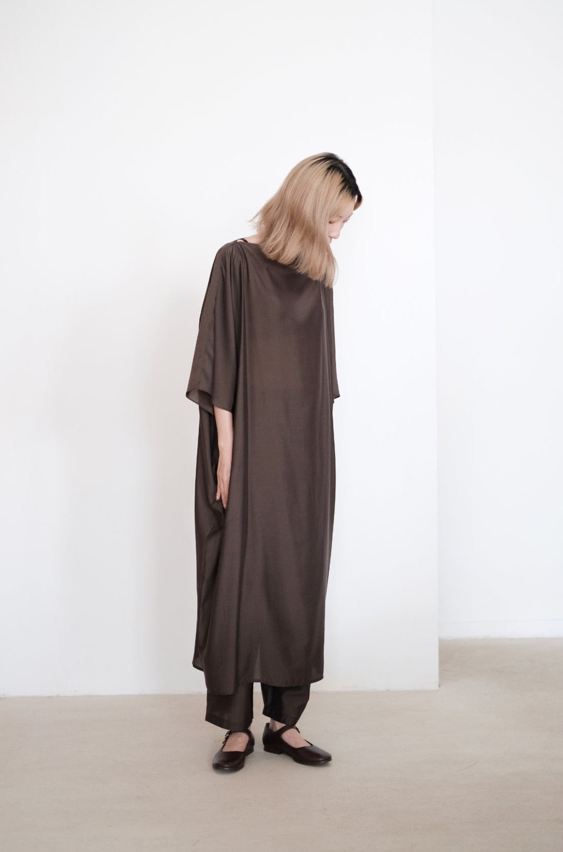 PHOEBE DRESS (BROWN)