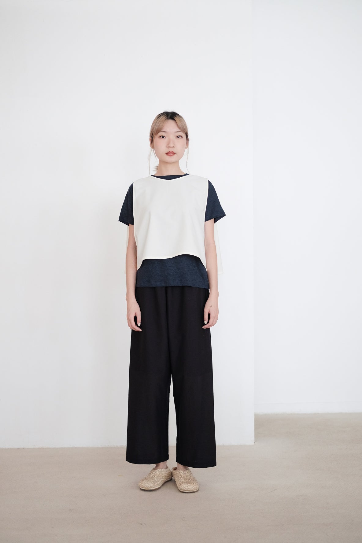 PHEDORA PANTS (NAVY) | 深寶藍色極簡長褲