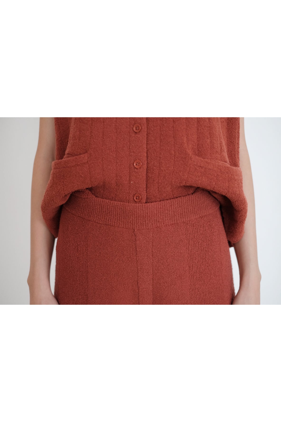 RINA KNIT SHORTS (TERRACOTTA)